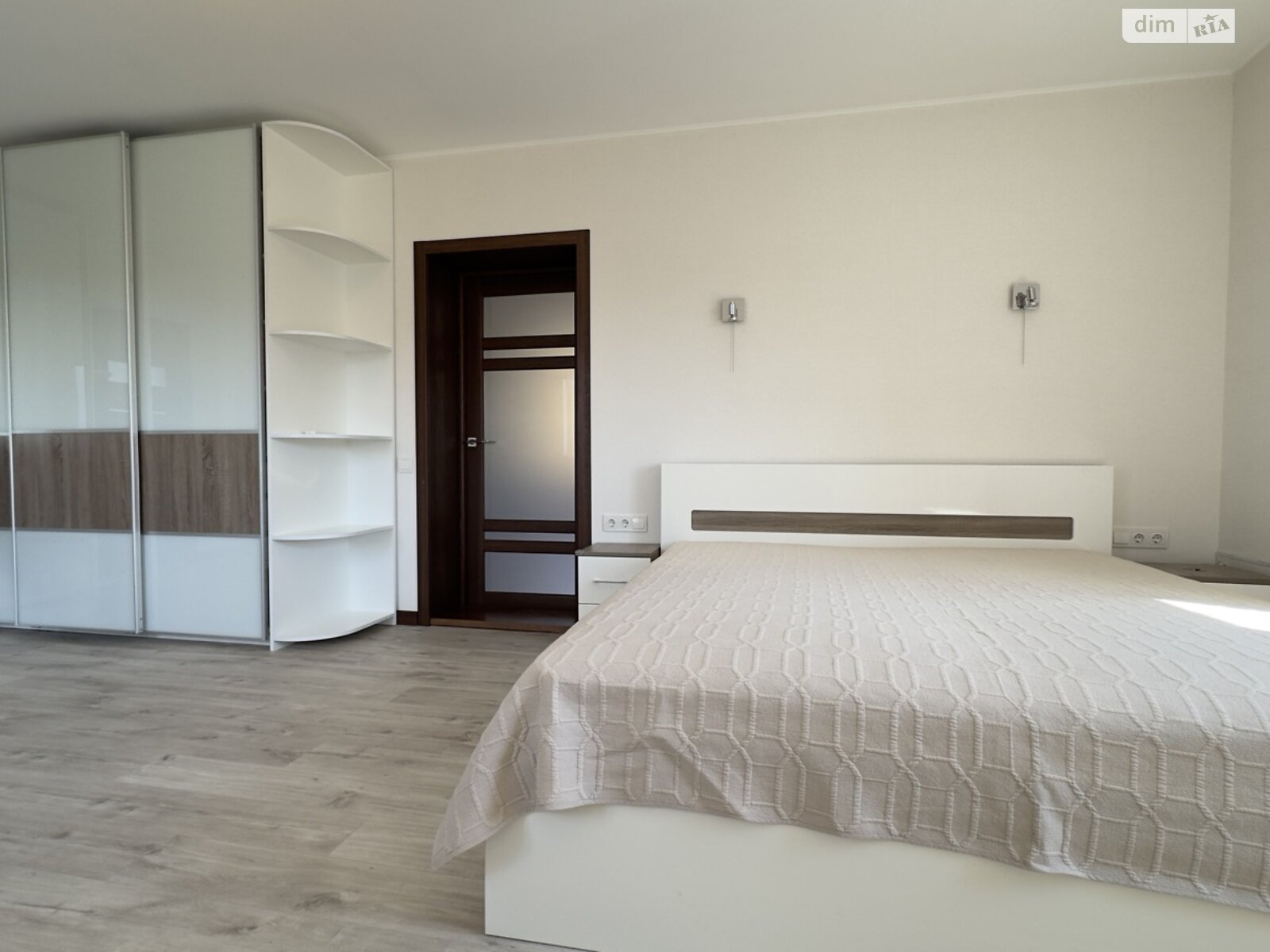 двоповерховий будинок з верандою, 343.5 кв. м, цегла. Продаж в Хмельницькому, район Лезневе фото 1 двоповерховий будинок з верандою, 343.5 кв. м, цегла. Продаж в Хмельницькому, район Лезневе фото 1