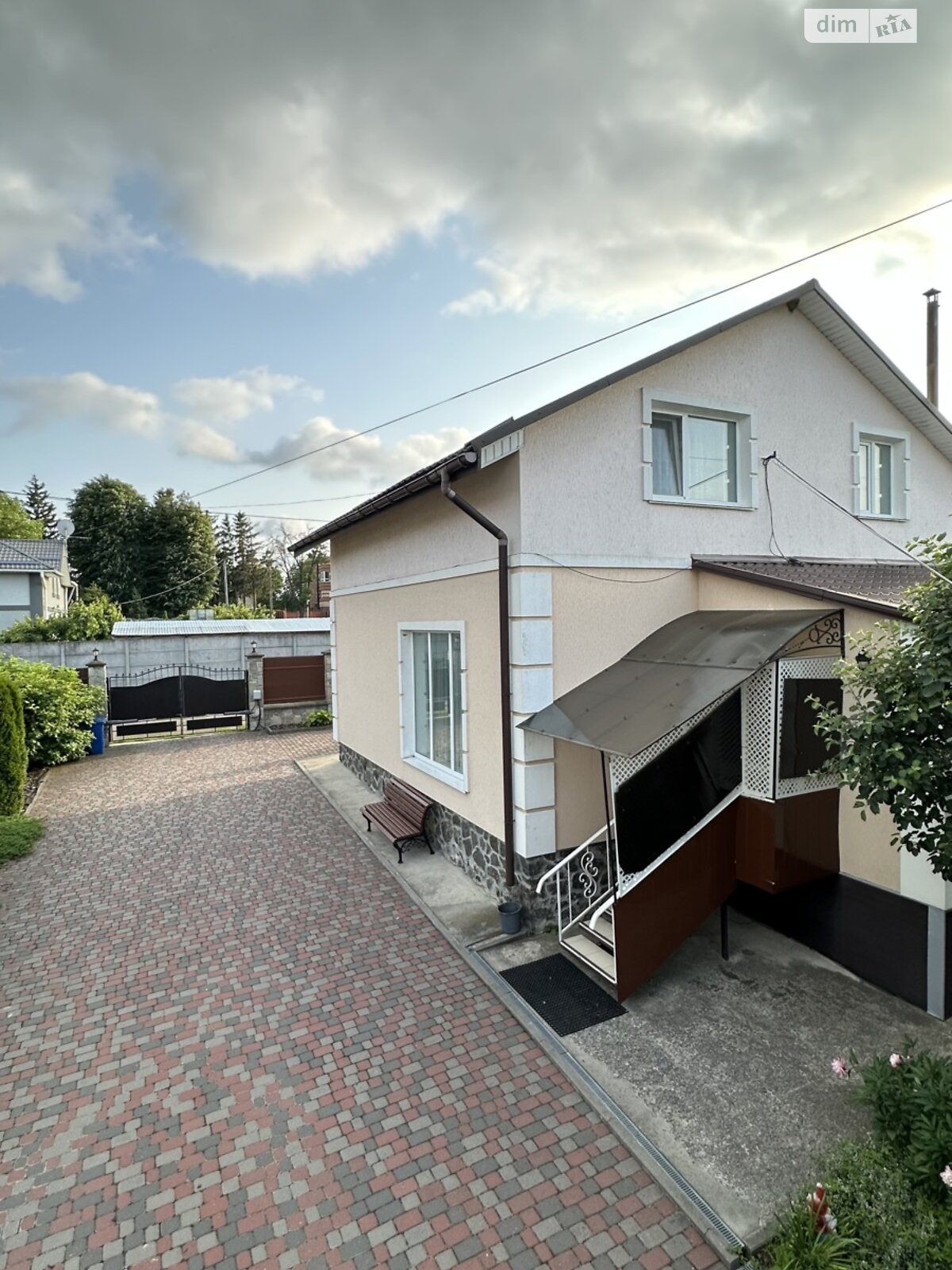 двоповерховий будинок з верандою, 130.1 кв. м, цегла. Продаж в Хмельницькому, район Лезневе фото 1 двоповерховий будинок з верандою, 130.1 кв. м, цегла. Продаж в Хмельницькому, район Лезневе фото 1