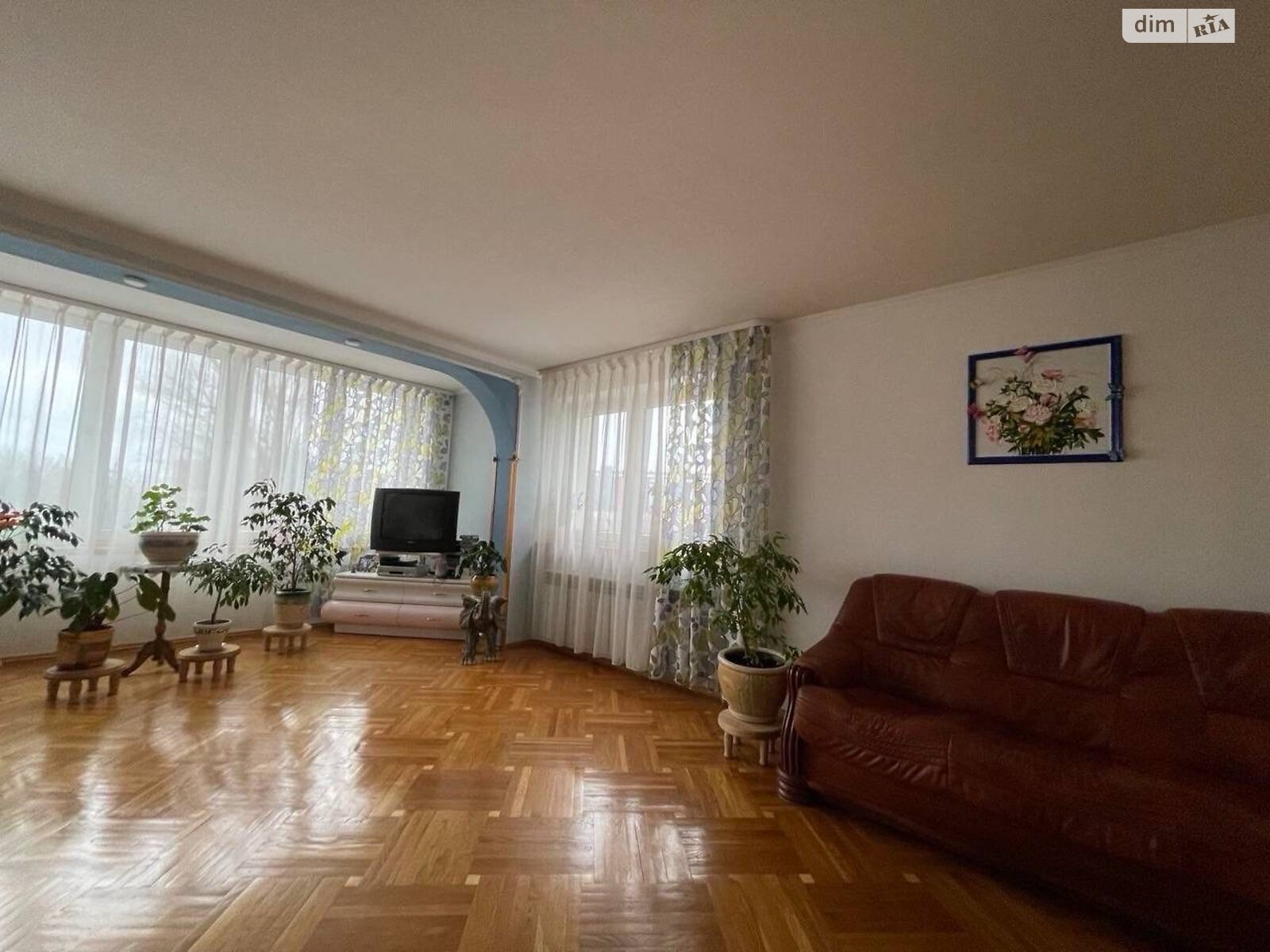 двоповерховий будинок, 211.1 кв. м, цегла. Продаж в Хмельницькому, район Лезневе фото 1 двоповерховий будинок, 211.1 кв. м, цегла. Продаж в Хмельницькому, район Лезневе фото 1
