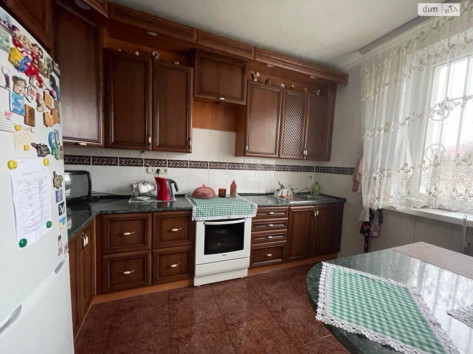 двоповерховий будинок, 211.1 кв. м, цегла. Продаж в Хмельницькому, район Лезневе фото 1 двоповерховий будинок, 211.1 кв. м, цегла. Продаж в Хмельницькому, район Лезневе фото 1