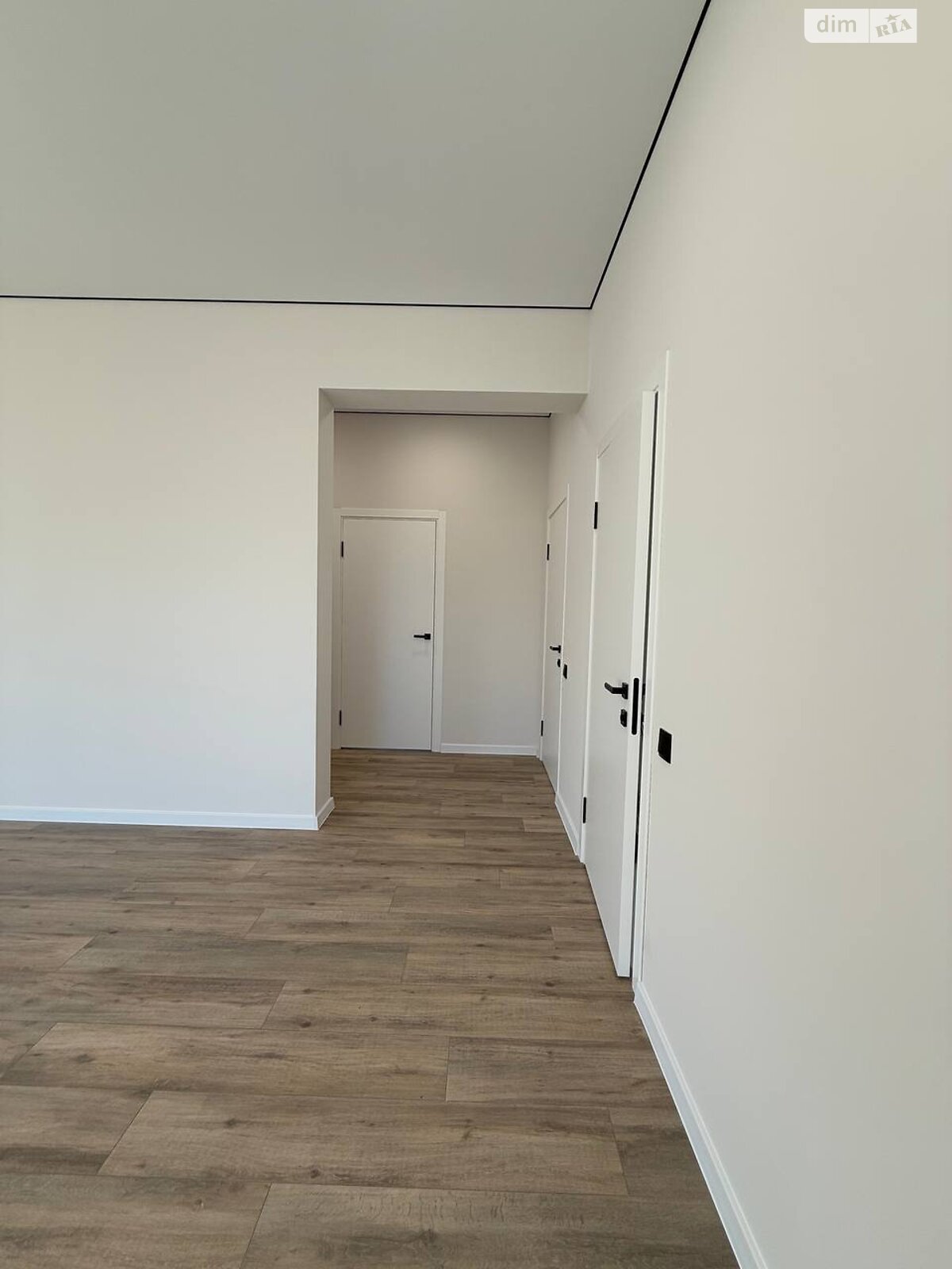 одноэтажный дом с ремонтом, 100 кв. м, кирпич. Продажа в Хмельницком фото 1 одноэтажный дом с ремонтом, 100 кв. м, кирпич. Продажа в Хмельницком фото 1