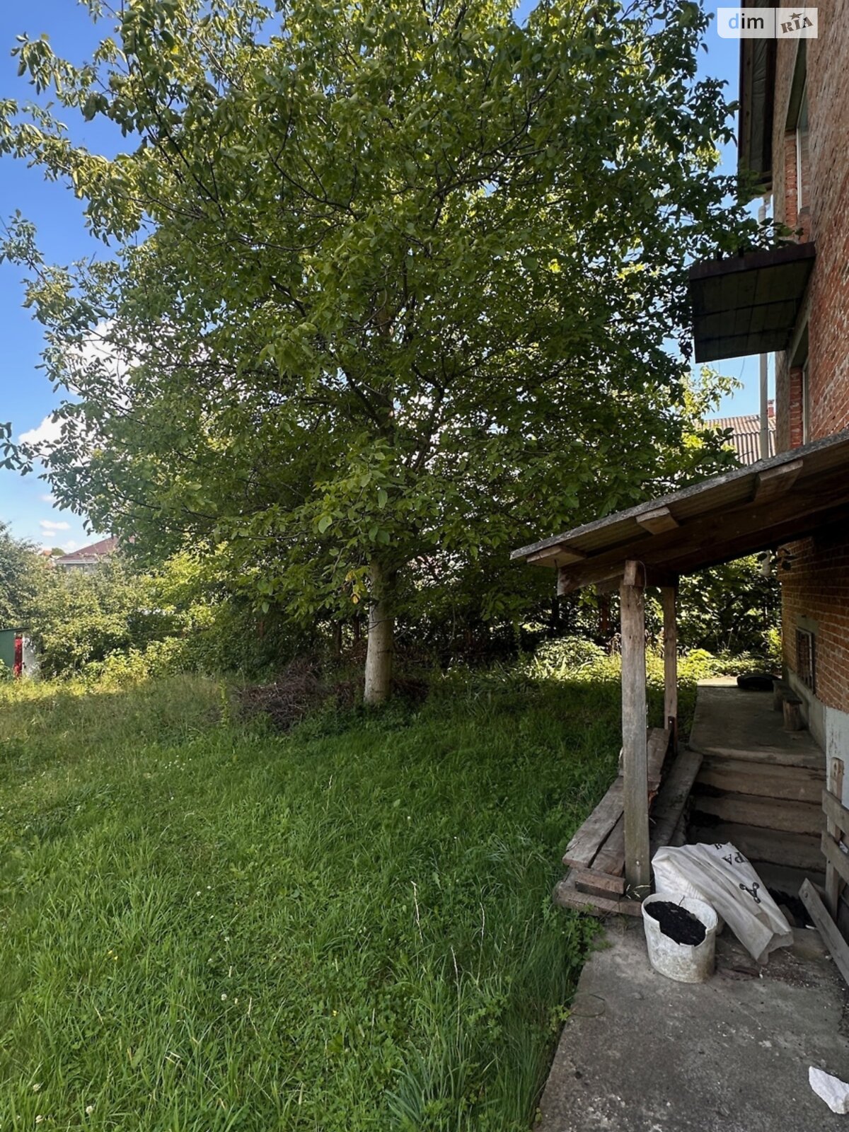 двухэтажный дом с мансардой, 248 кв. м, кирпич. Продажа в Хмельницком фото 1