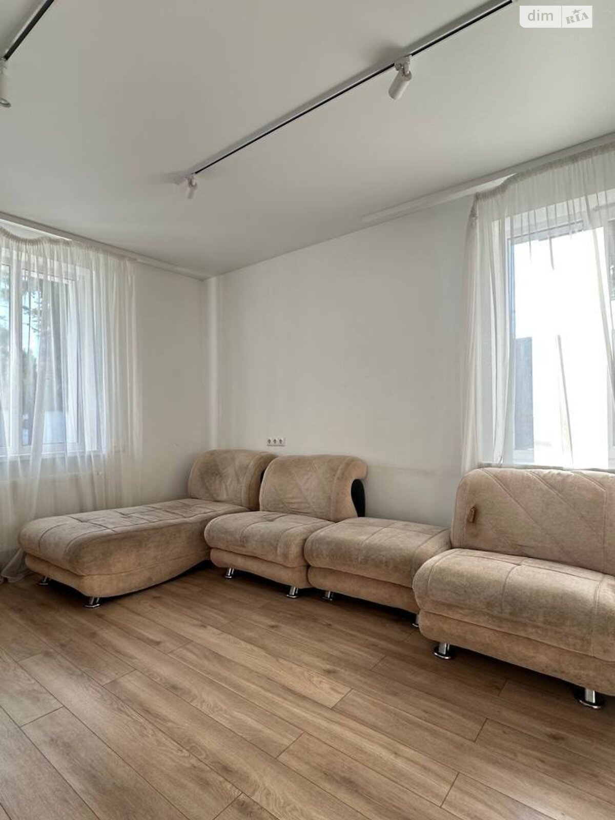 одноповерховий будинок з гаражем, 100 кв. м, цегла. Продаж в Хмельницькому, район Новий план фото 1 одноповерховий будинок з гаражем, 100 кв. м, цегла. Продаж в Хмельницькому, район Новий план фото 1