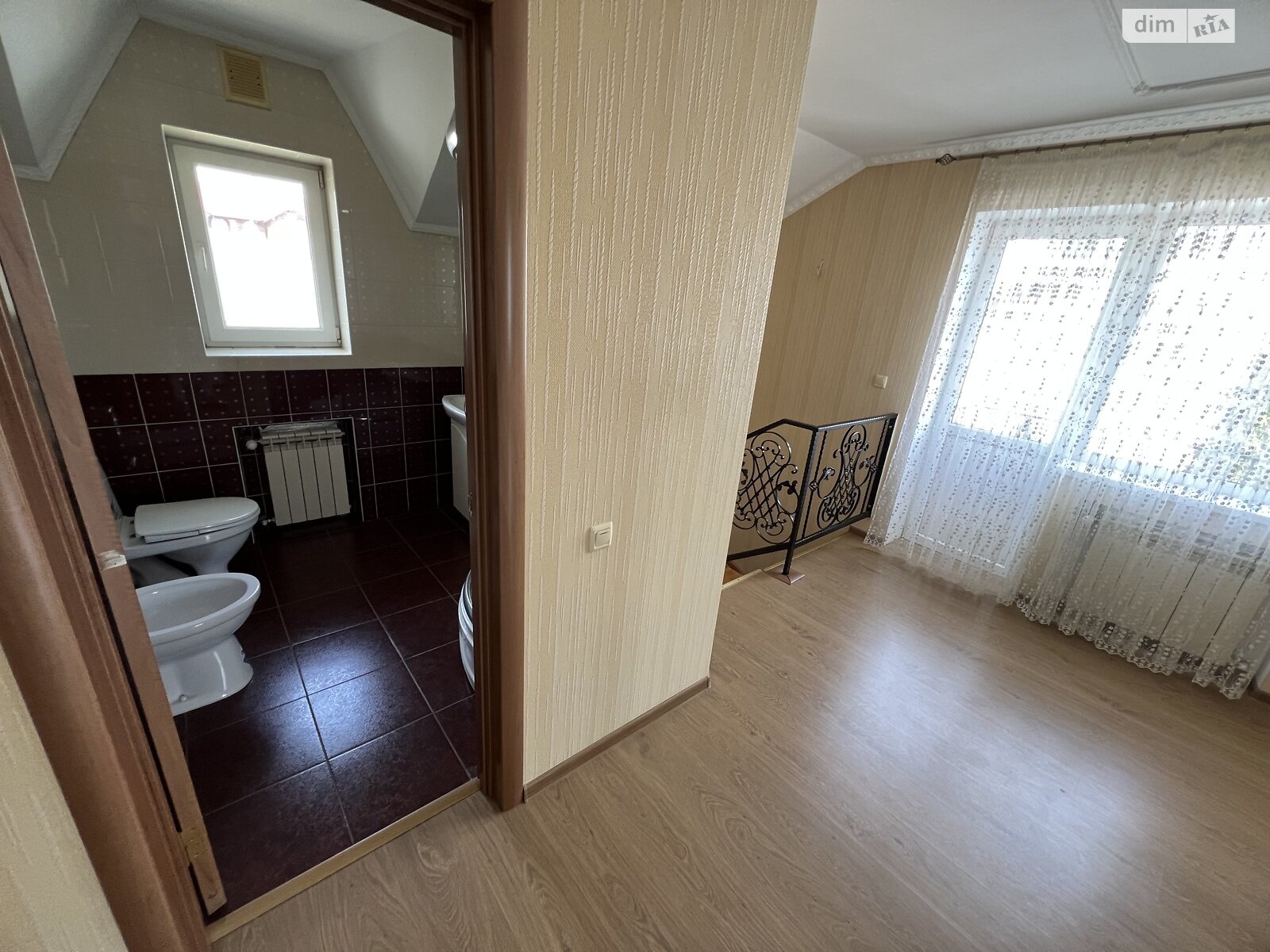 двоповерховий будинок з верандою, 200.7 кв. м, цегла. Продаж в Хмельницькому, район Отрадне фото 1 двоповерховий будинок з верандою, 200.7 кв. м, цегла. Продаж в Хмельницькому, район Отрадне фото 1