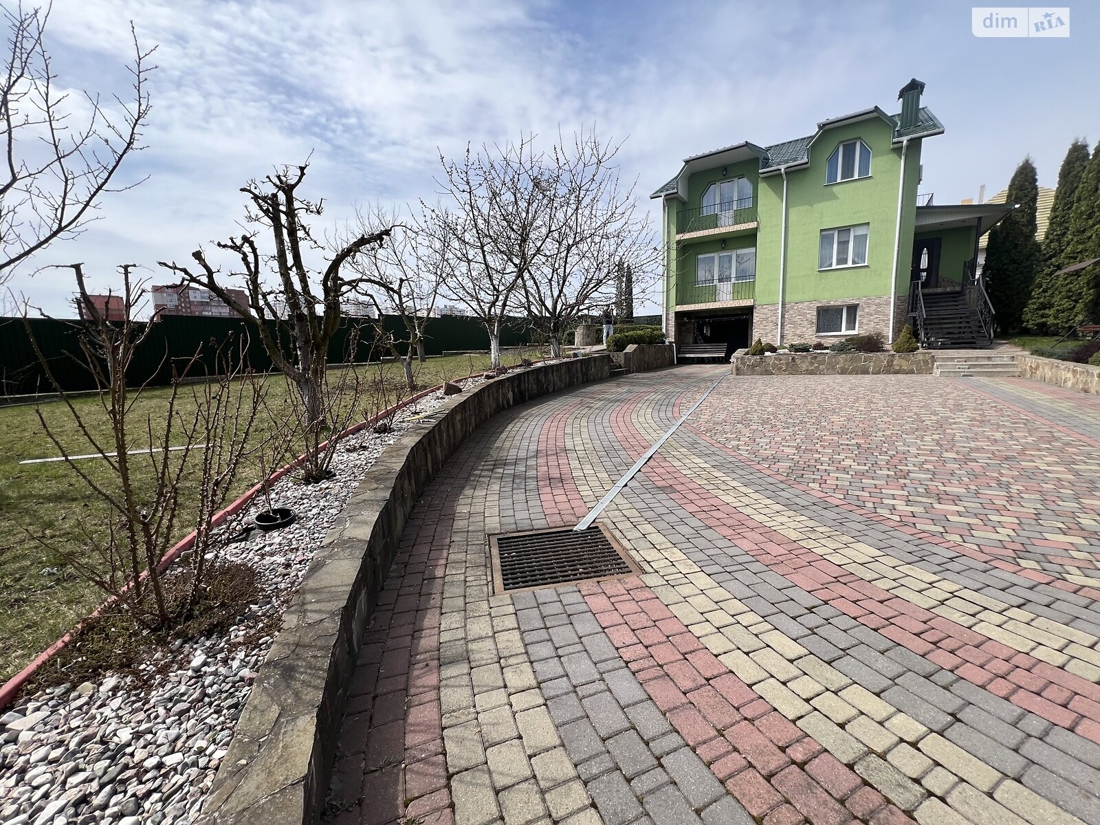 двухэтажный дом, 200.7 кв. м, кирпич. Продажа в Хмельницком район Отрадный фото 1 двухэтажный дом, 200.7 кв. м, кирпич. Продажа в Хмельницком район Отрадный фото 1