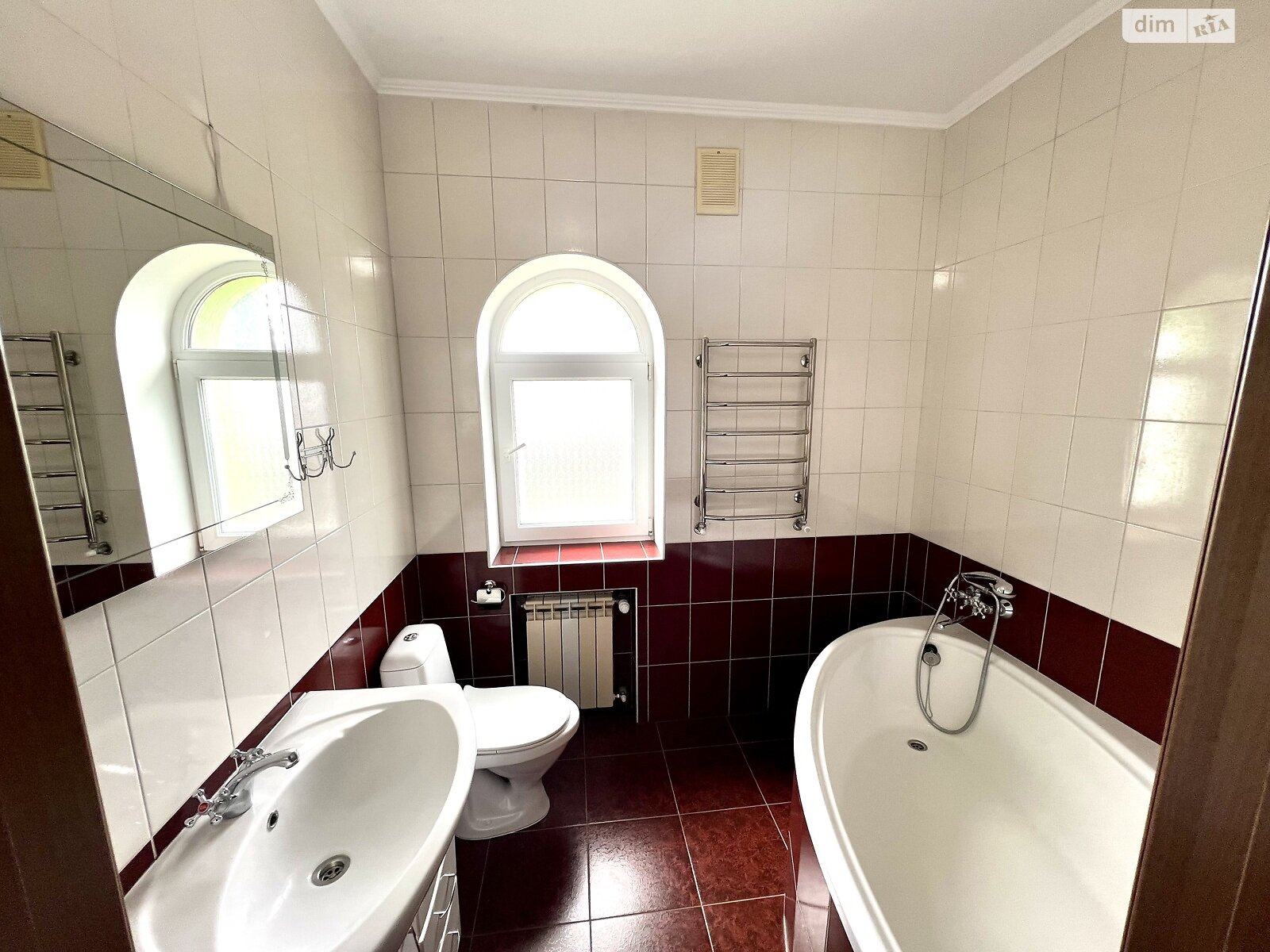 двухэтажный дом, 200.7 кв. м, кирпич. Продажа в Хмельницком район Отрадный фото 1 двухэтажный дом, 200.7 кв. м, кирпич. Продажа в Хмельницком район Отрадный фото 1