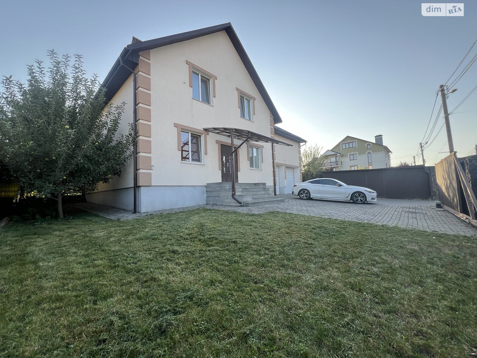 двоповерховий будинок з гаражем, 235.1 кв. м, цегла. Продаж в Хмельницькому, район Отрадне фото 1 двоповерховий будинок з гаражем, 235.1 кв. м, цегла. Продаж в Хмельницькому, район Отрадне фото 1