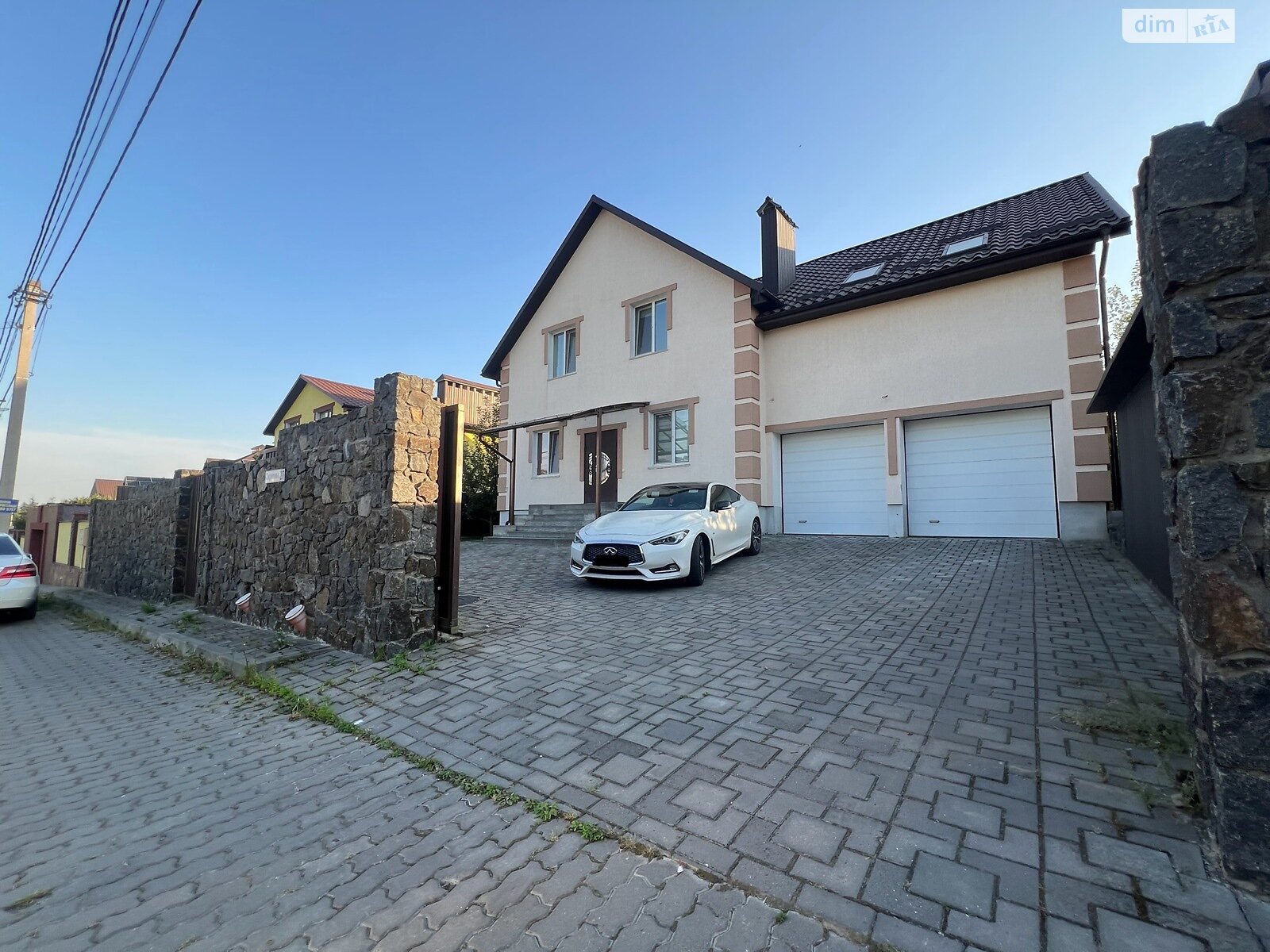 двоповерховий будинок з гаражем, 235.1 кв. м, цегла. Продаж в Хмельницькому, район Отрадне фото 1 двоповерховий будинок з гаражем, 235.1 кв. м, цегла. Продаж в Хмельницькому, район Отрадне фото 1
