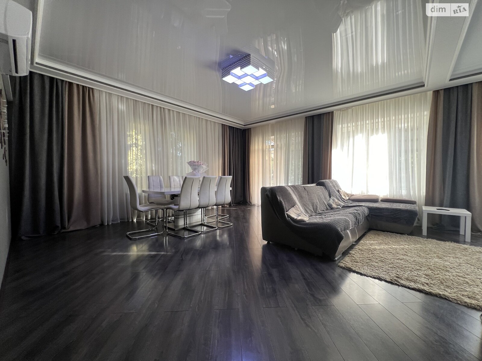 двоповерховий будинок з гаражем, 235.1 кв. м, цегла. Продаж в Хмельницькому, район Отрадне фото 1 двоповерховий будинок з гаражем, 235.1 кв. м, цегла. Продаж в Хмельницькому, район Отрадне фото 1