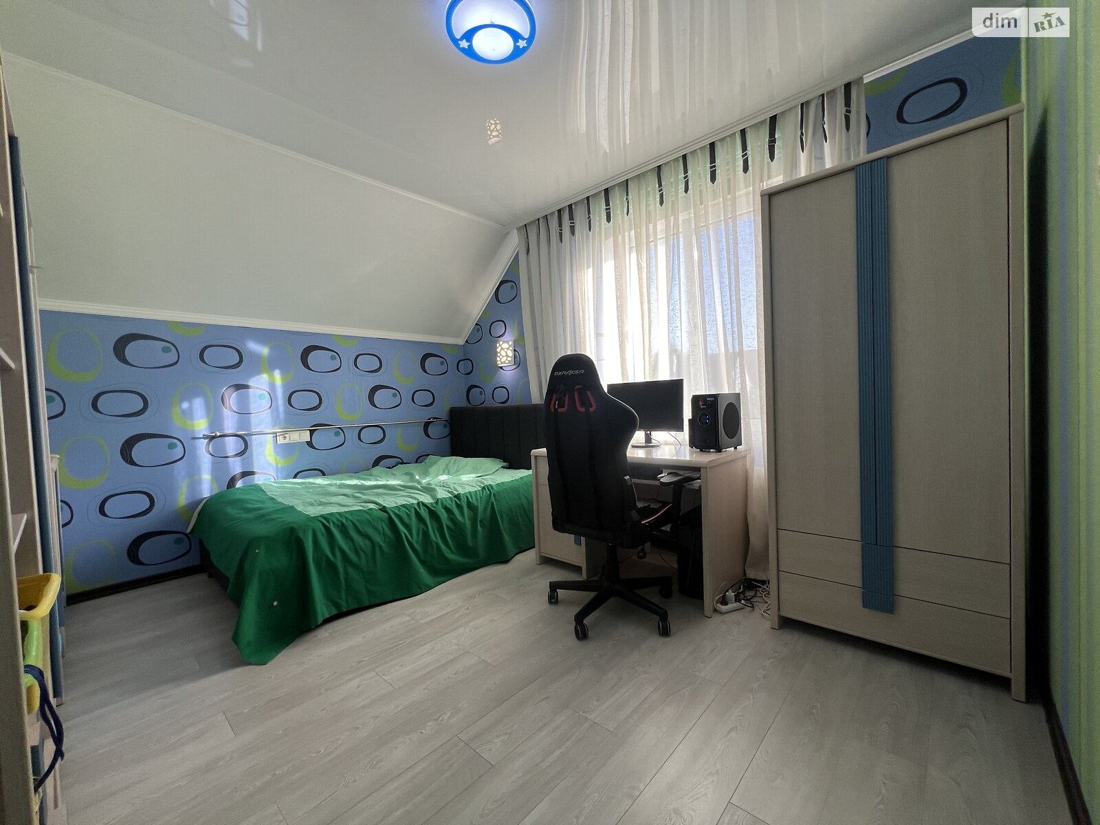 двоповерховий будинок з гаражем, 235.1 кв. м, цегла. Продаж в Хмельницькому, район Отрадне фото 1 двоповерховий будинок з гаражем, 235.1 кв. м, цегла. Продаж в Хмельницькому, район Отрадне фото 1