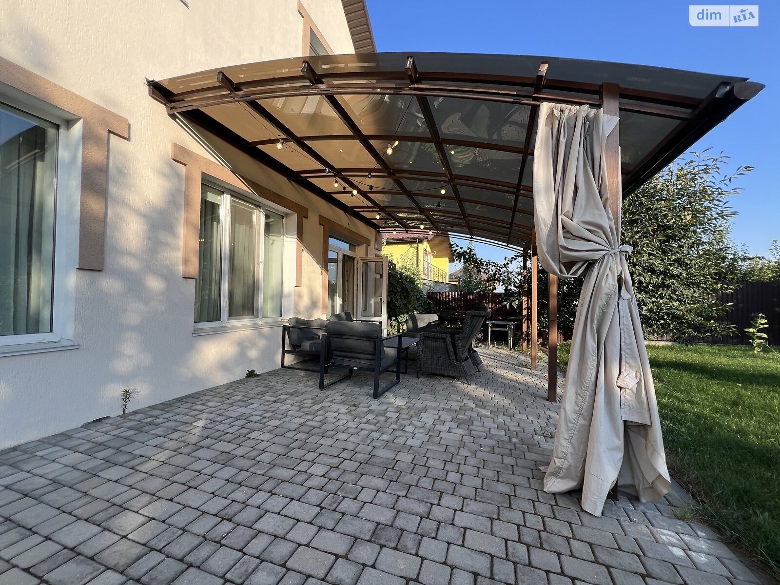 двоповерховий будинок з гаражем, 235.1 кв. м, цегла. Продаж в Хмельницькому, район Отрадне фото 1 двоповерховий будинок з гаражем, 235.1 кв. м, цегла. Продаж в Хмельницькому, район Отрадне фото 1