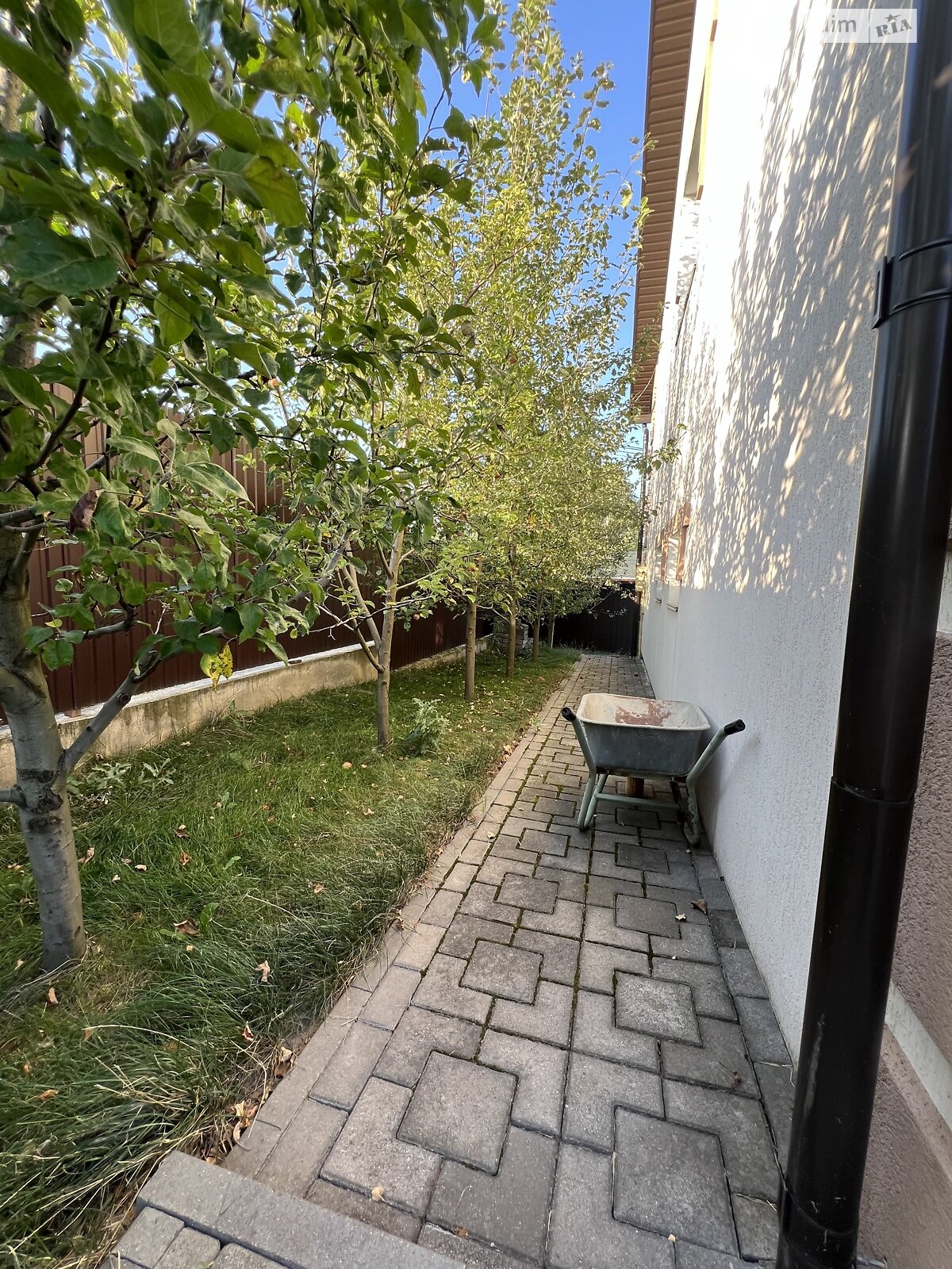 двоповерховий будинок з гаражем, 235.1 кв. м, цегла. Продаж в Хмельницькому, район Отрадне фото 1 двоповерховий будинок з гаражем, 235.1 кв. м, цегла. Продаж в Хмельницькому, район Отрадне фото 1