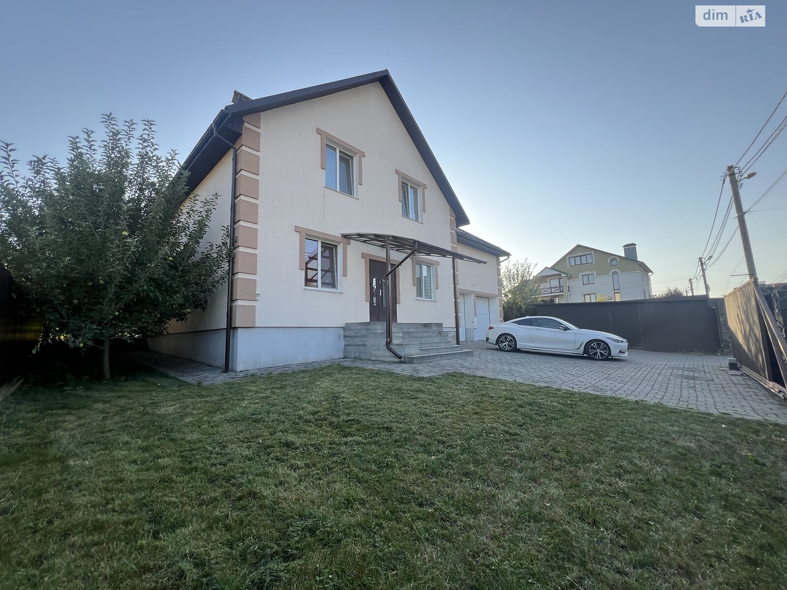двоповерховий будинок з гаражем, 235.1 кв. м, цегла. Продаж в Хмельницькому, район Отрадне фото 1 двоповерховий будинок з гаражем, 235.1 кв. м, цегла. Продаж в Хмельницькому, район Отрадне фото 1