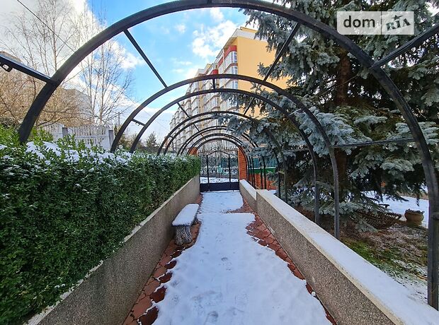 двоповерховий будинок з балконом, 380 кв. м, цегла. Продаж в Хмельницькому, район Озерна фото 1 двоповерховий будинок з балконом, 380 кв. м, цегла. Продаж в Хмельницькому, район Озерна фото 1