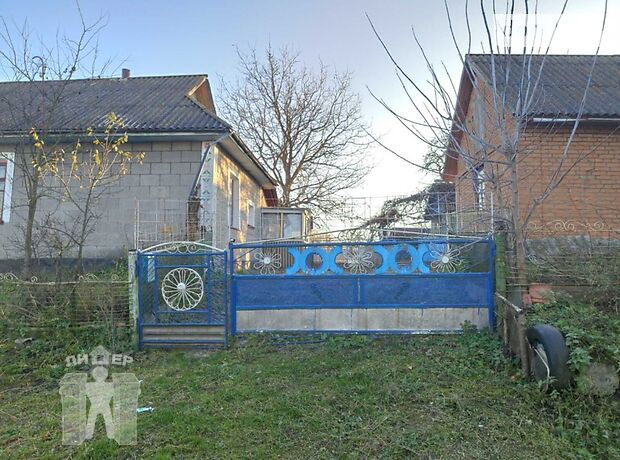одноэтажный дом с отоплением, 59.7 кв. м, глинобитный. Продажа в Педосах (Хмельницкая обл.) фото 2 одноэтажный дом с отоплением, 59.7 кв. м, глинобитный. Продажа в Педосах (Хмельницкая обл.) фото 2