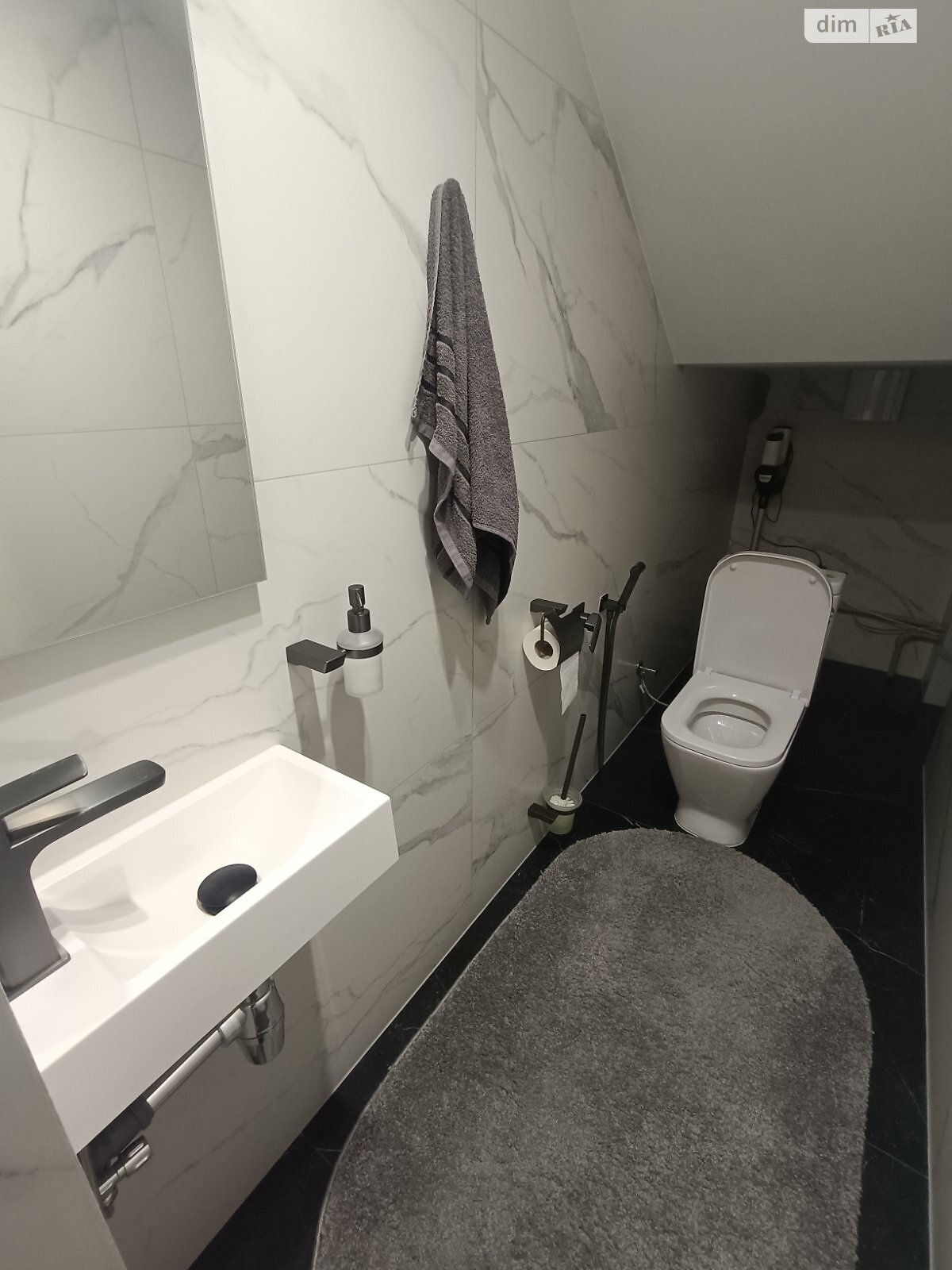 двоповерховий будинок з опаленням, 137 кв. м, цегла. Продаж у Копистиному фото 1