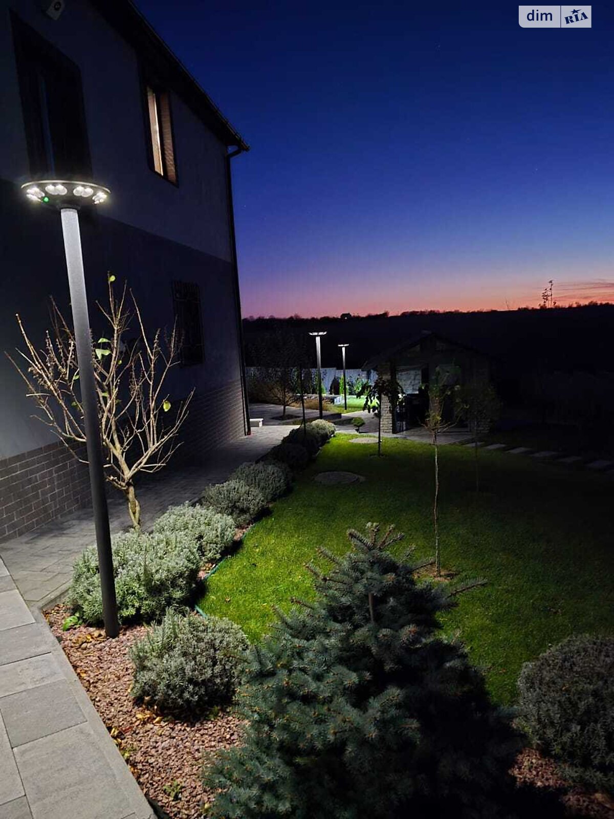 двоповерховий будинок з опаленням, 137 кв. м, цегла. Продаж у Копистиному фото 1