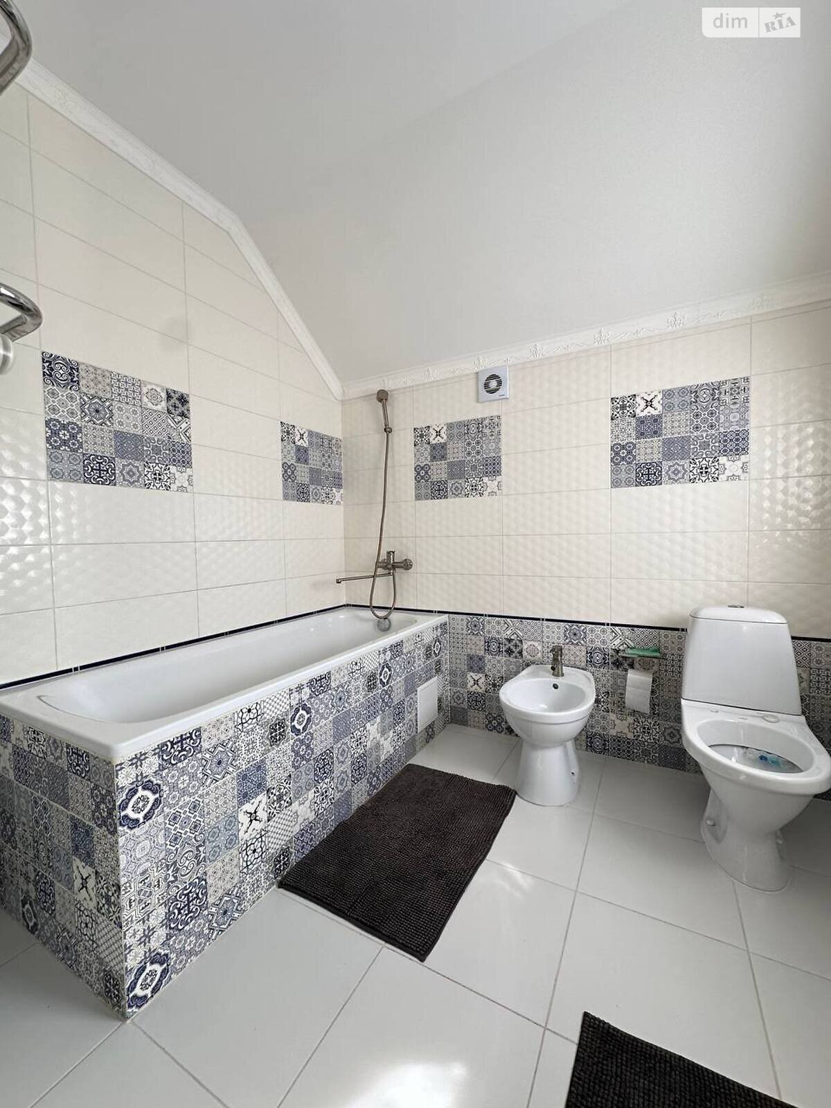 двухэтажный дом, 160 кв. м, цегла. Продажа в Хмельницком фото 1