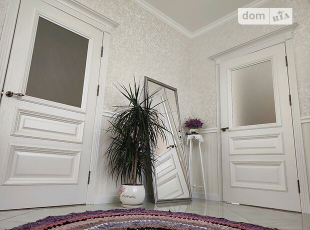 двоповерховий будинок з каміном, 250 кв. м, цегла. Продаж в Хмельницькому, район Старий аеродром фото 1 двоповерховий будинок з каміном, 250 кв. м, цегла. Продаж в Хмельницькому, район Старий аеродром фото 1