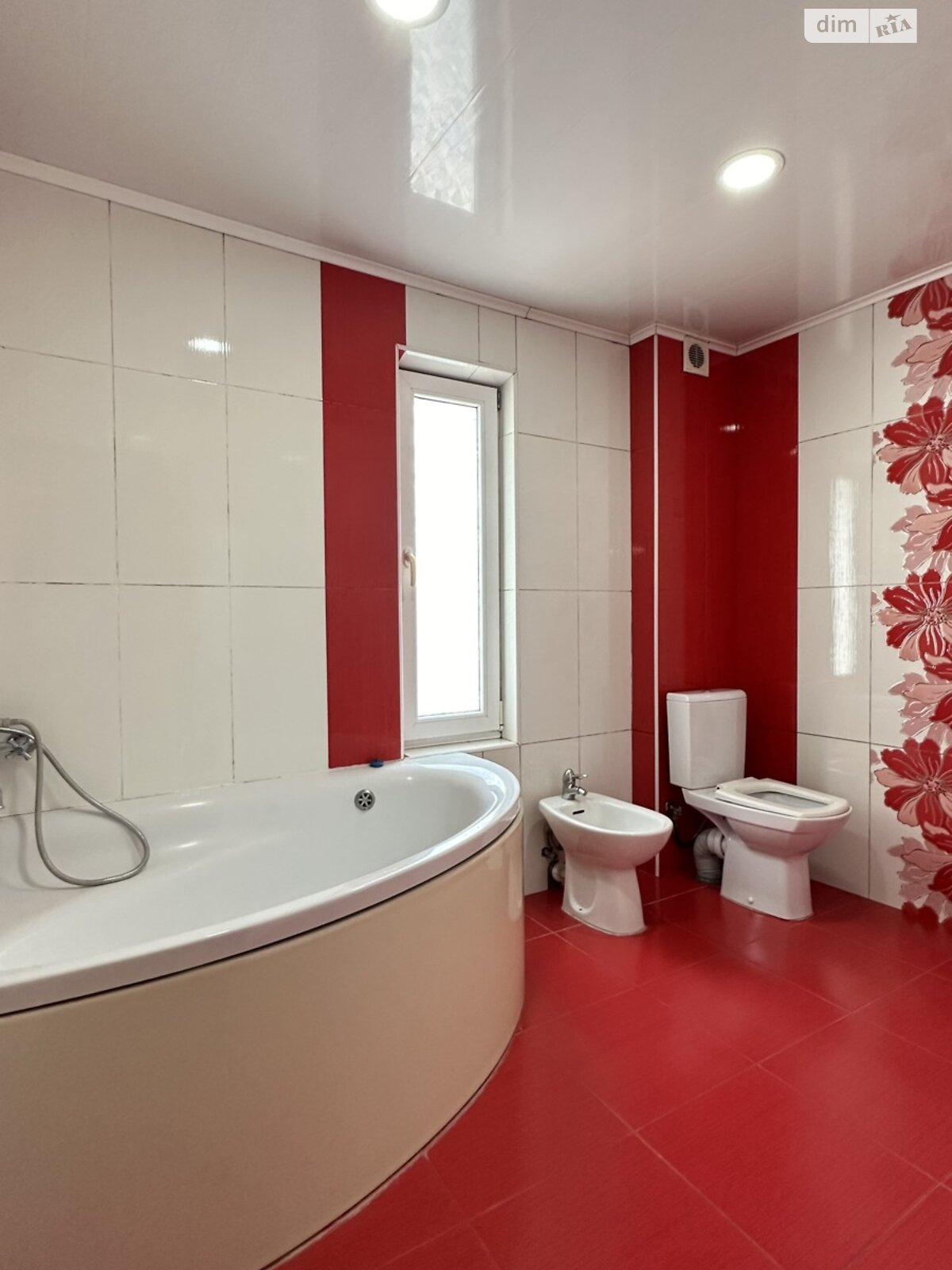 двоповерховий будинок, 120 кв. м, цегла. Продаж в Хмельницькому, район Старе місто (старий базар) фото 1 двоповерховий будинок, 120 кв. м, цегла. Продаж в Хмельницькому, район Старе місто (старий базар) фото 1