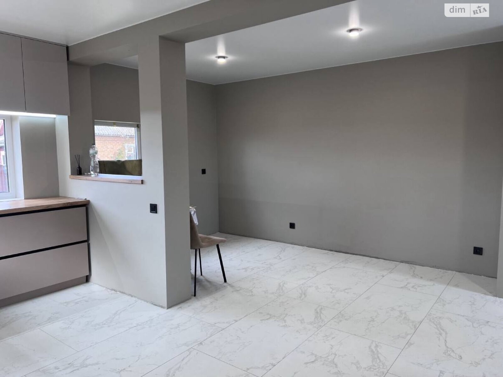 двухэтажный дом с балконом, 67 кв. м, кирпич. Продажа в Хмельницком район Центр фото 1 двухэтажный дом с балконом, 67 кв. м, кирпич. Продажа в Хмельницком район Центр фото 1