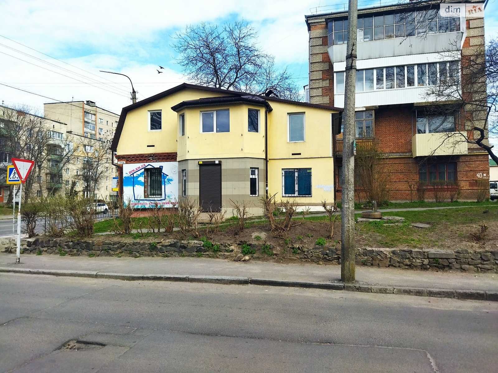 двухэтажный дом с мансардой, 160 кв. м, кирпич. Продажа в Хмельницком район Центр фото 1