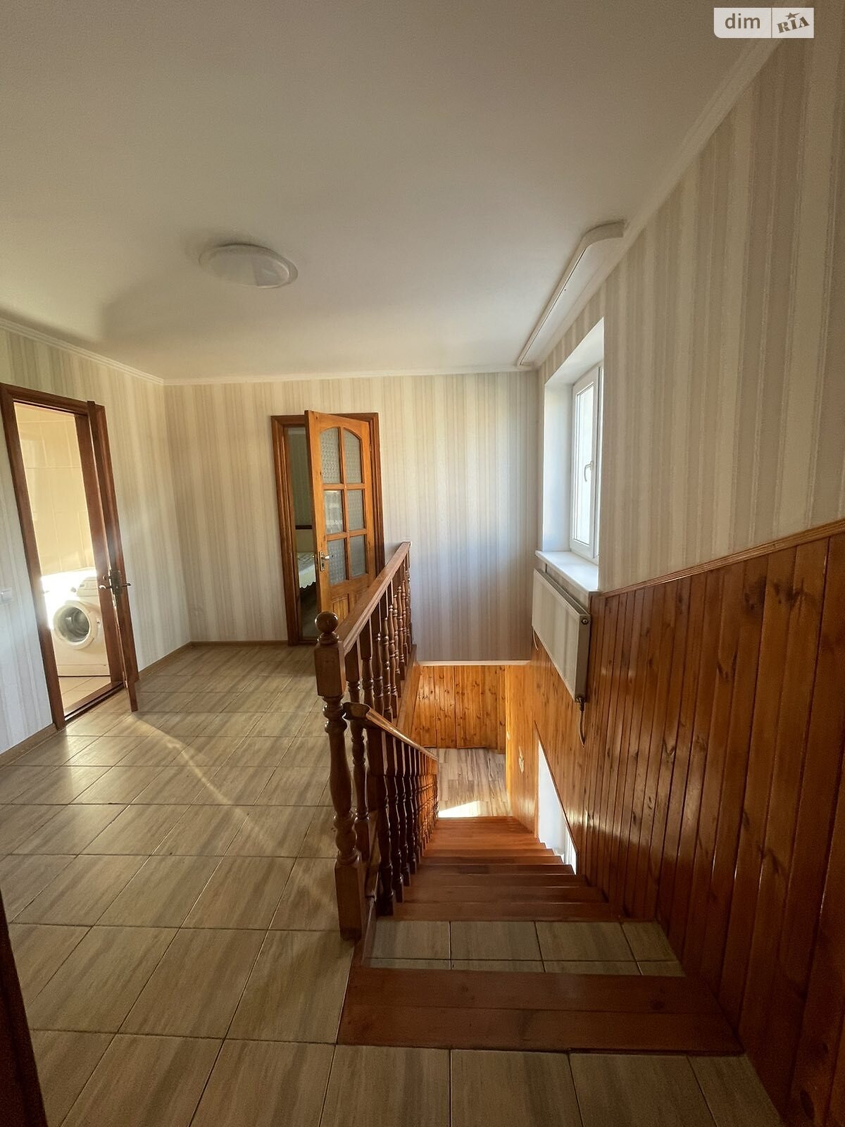 двухэтажный дом с ремонтом, 180 кв. м, кирпич. Продажа в Хмельницком район Центр фото 1