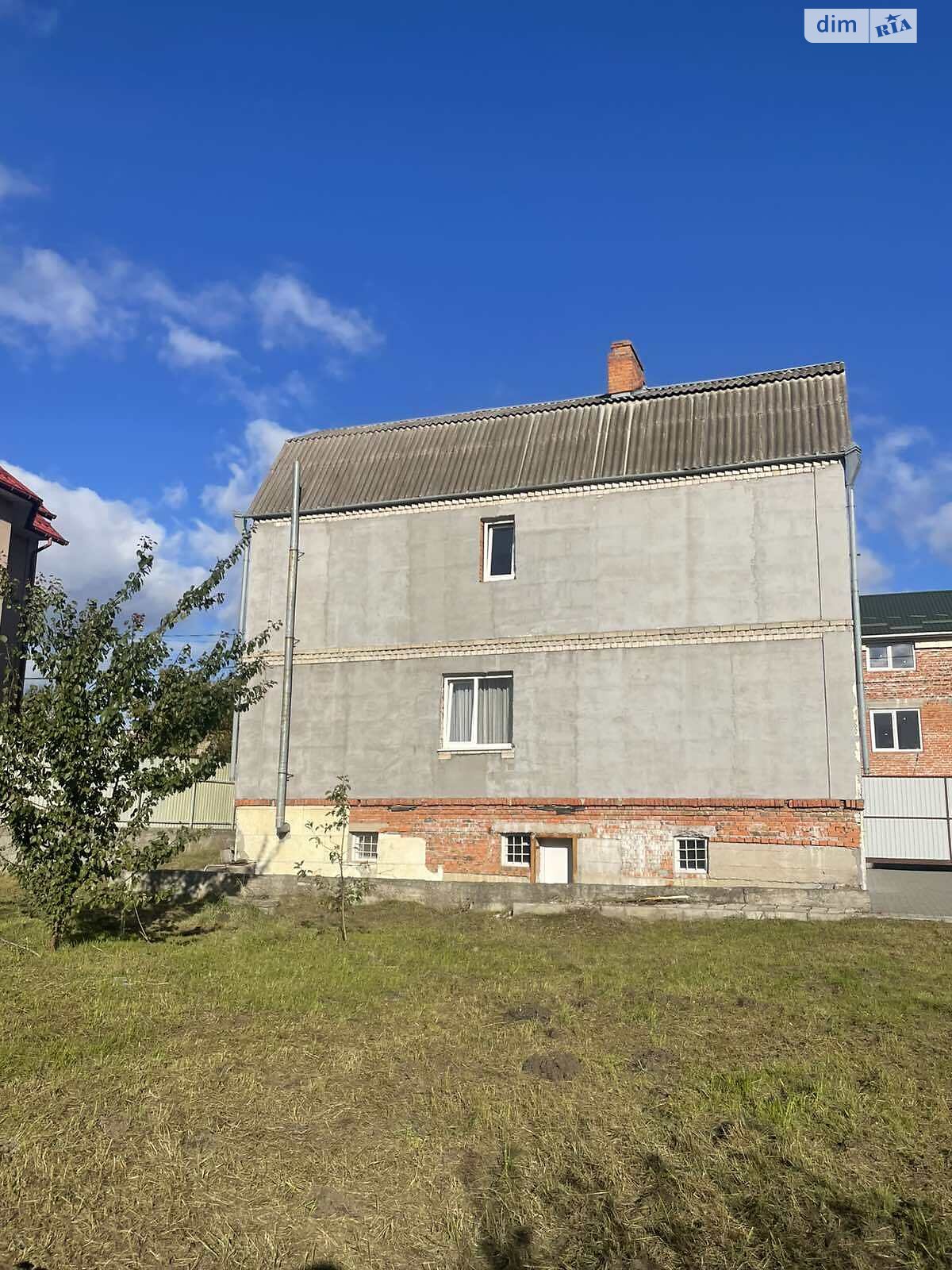 двухэтажный дом с ремонтом, 180 кв. м, кирпич. Продажа в Хмельницком район Центр фото 1