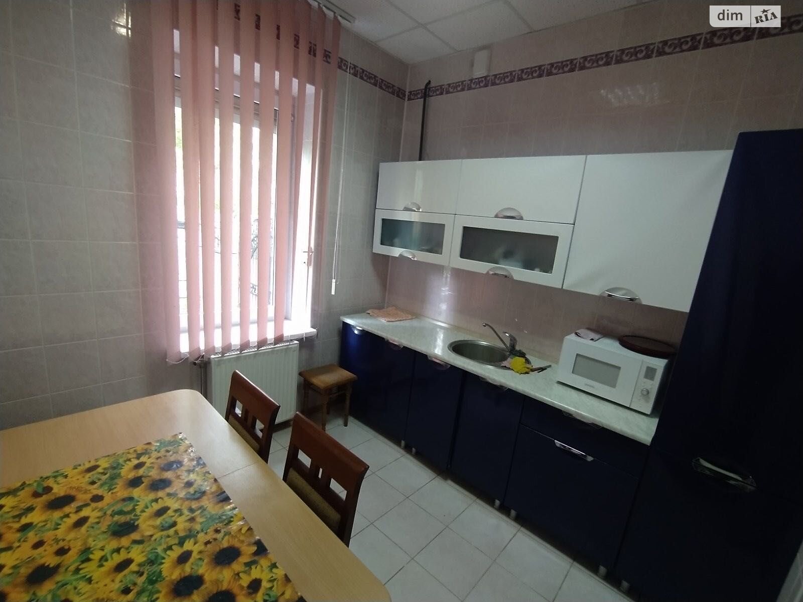 одноэтажный дом с отоплением, 74.6 кв. м, кирпич. Продажа в Хмельницком район Центр фото 1 одноэтажный дом с отоплением, 74.6 кв. м, кирпич. Продажа в Хмельницком район Центр фото 1
