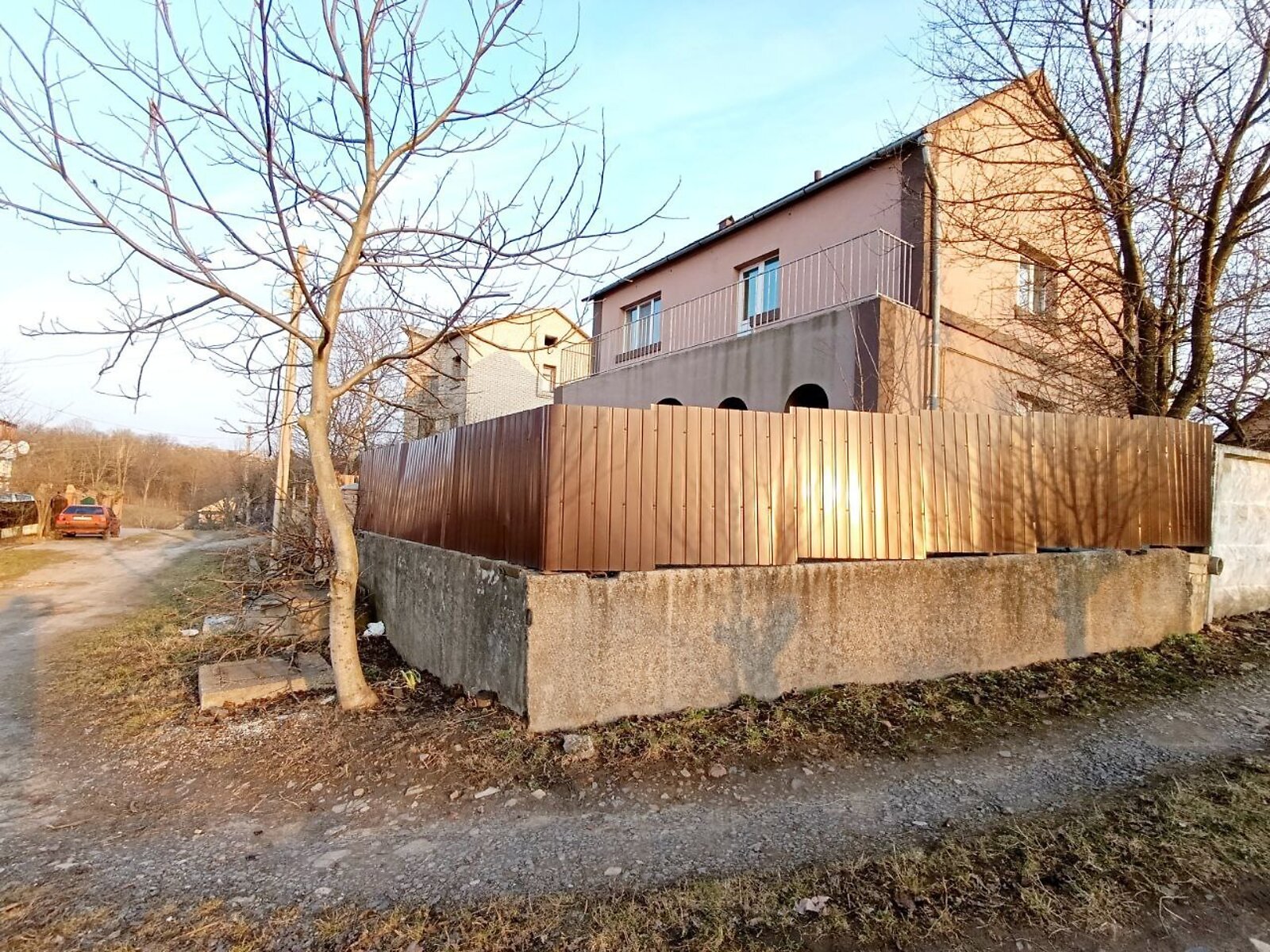 двоповерховий будинок з гаражем, 240.9 кв. м, цегла. Продаж в Хмельницькому, район Центр фото 1 двоповерховий будинок з гаражем, 240.9 кв. м, цегла. Продаж в Хмельницькому, район Центр фото 1