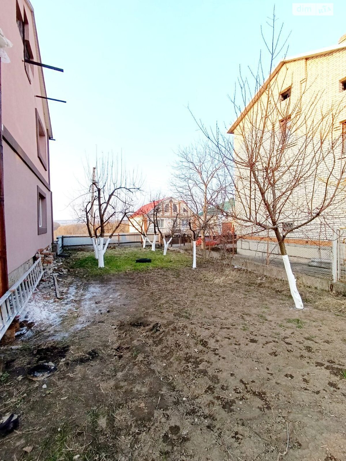 двоповерховий будинок з гаражем, 240.9 кв. м, цегла. Продаж в Хмельницькому, район Центр фото 1 двоповерховий будинок з гаражем, 240.9 кв. м, цегла. Продаж в Хмельницькому, район Центр фото 1