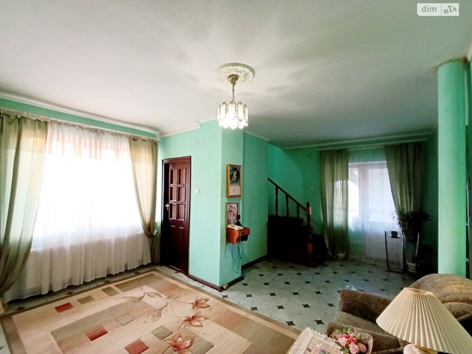 двоповерховий будинок з гаражем, 240.9 кв. м, цегла. Продаж в Хмельницькому, район Центр фото 1 двоповерховий будинок з гаражем, 240.9 кв. м, цегла. Продаж в Хмельницькому, район Центр фото 1