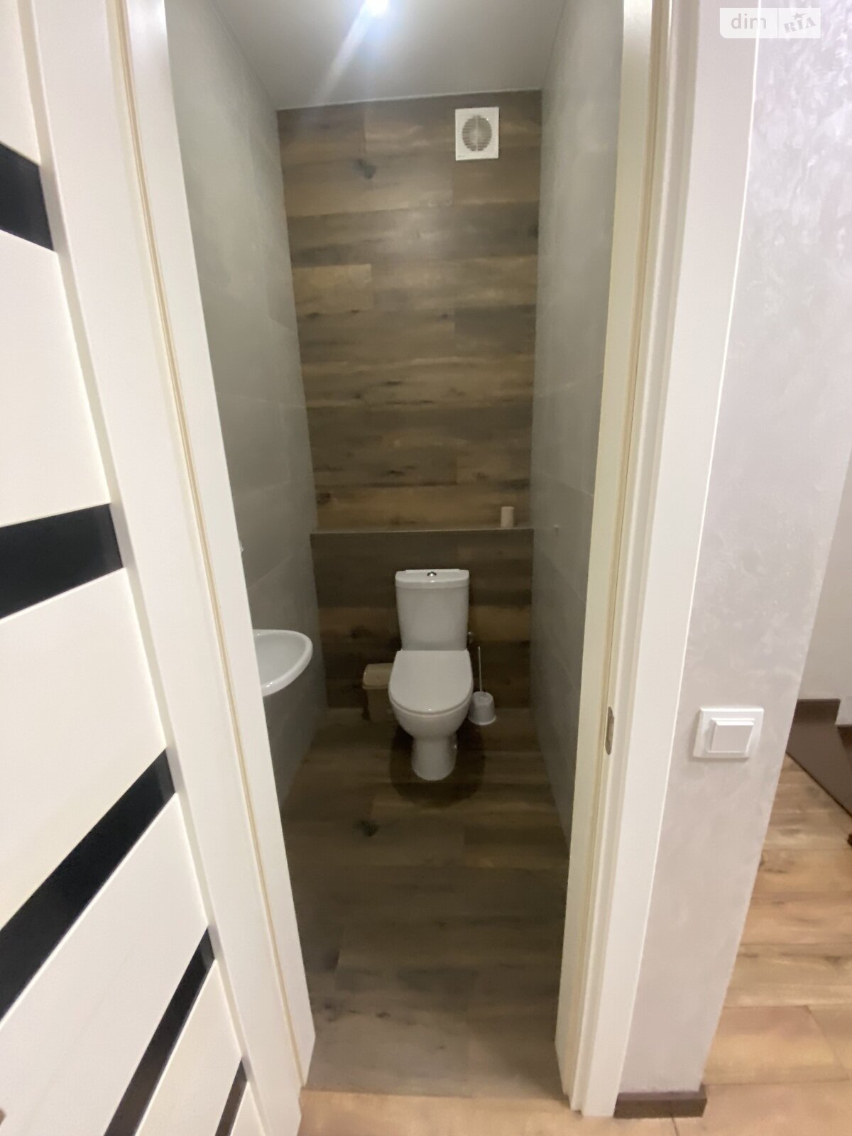 двухэтажный дом, 98 кв. м, кирпич. Продажа в Хмельницком фото 1 двухэтажный дом, 98 кв. м, кирпич. Продажа в Хмельницком фото 1