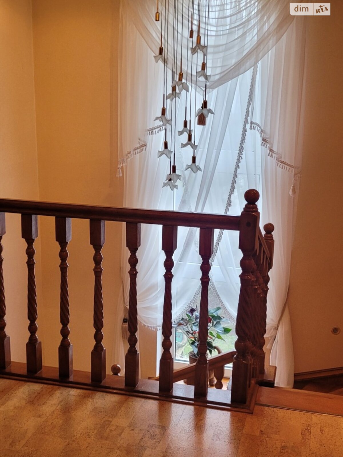 двоповерховий будинок з гаражем, 246 кв. м, цегла. Продаж в Хмельницькому, район Південно-Західний фото 1 двоповерховий будинок з гаражем, 246 кв. м, цегла. Продаж в Хмельницькому, район Південно-Західний фото 1