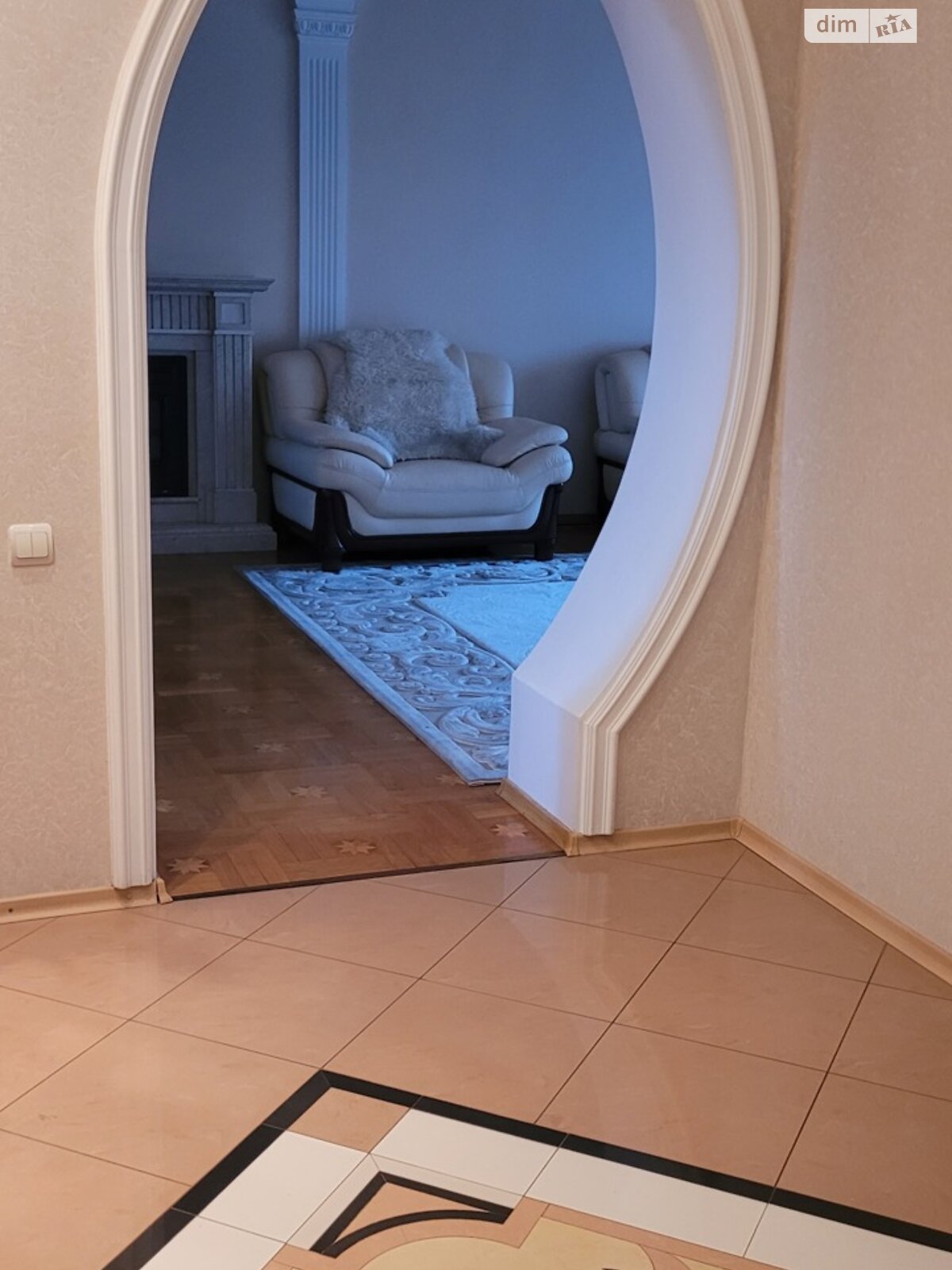 двоповерховий будинок з гаражем, 246 кв. м, цегла. Продаж в Хмельницькому, район Південно-Західний фото 1 двоповерховий будинок з гаражем, 246 кв. м, цегла. Продаж в Хмельницькому, район Південно-Західний фото 1