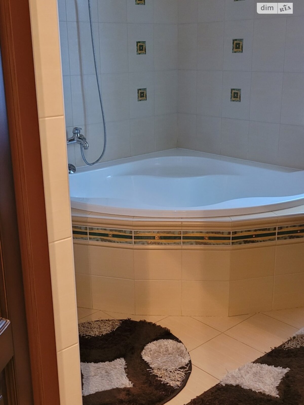 двоповерховий будинок з гаражем, 246 кв. м, цегла. Продаж в Хмельницькому, район Південно-Західний фото 1 двоповерховий будинок з гаражем, 246 кв. м, цегла. Продаж в Хмельницькому, район Південно-Західний фото 1