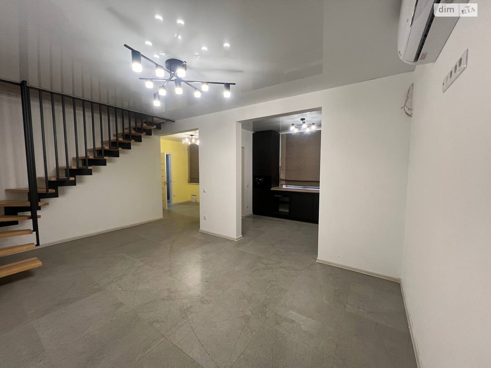 двухэтажный дом с отоплением, 89.9 кв. м, газобетон. Продажа в Шаровечке фото 1 двухэтажный дом с отоплением, 89.9 кв. м, газобетон. Продажа в Шаровечке фото 1