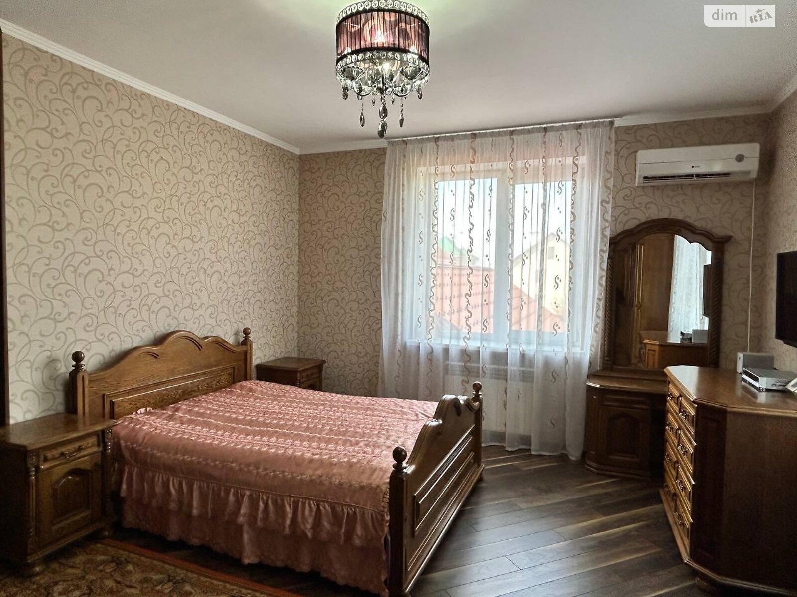 двухэтажный дом с гаражом, 282 кв. м, кирпич. Продажа в Хмельницком район Юго-Западный фото 1 двухэтажный дом с гаражом, 282 кв. м, кирпич. Продажа в Хмельницком район Юго-Западный фото 1