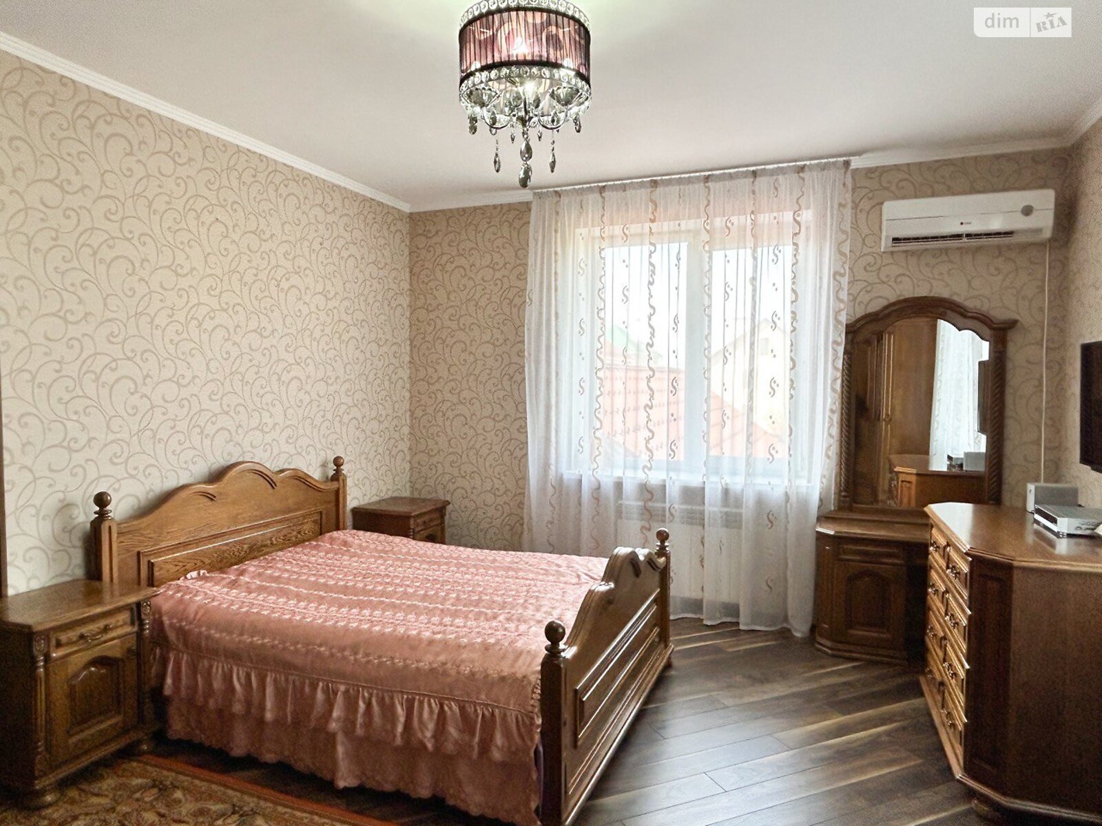 двухэтажный дом с гаражом, 282 кв. м, кирпич. Продажа в Хмельницком район Юго-Западный фото 1 двухэтажный дом с гаражом, 282 кв. м, кирпич. Продажа в Хмельницком район Юго-Западный фото 1