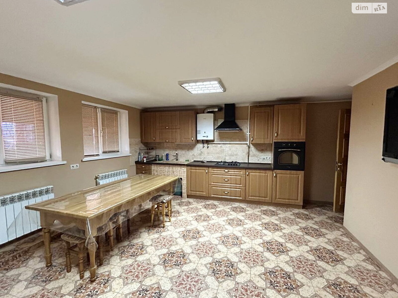 двухэтажный дом с гаражом, 282 кв. м, кирпич. Продажа в Хмельницком район Юго-Западный фото 1 двухэтажный дом с гаражом, 282 кв. м, кирпич. Продажа в Хмельницком район Юго-Западный фото 1