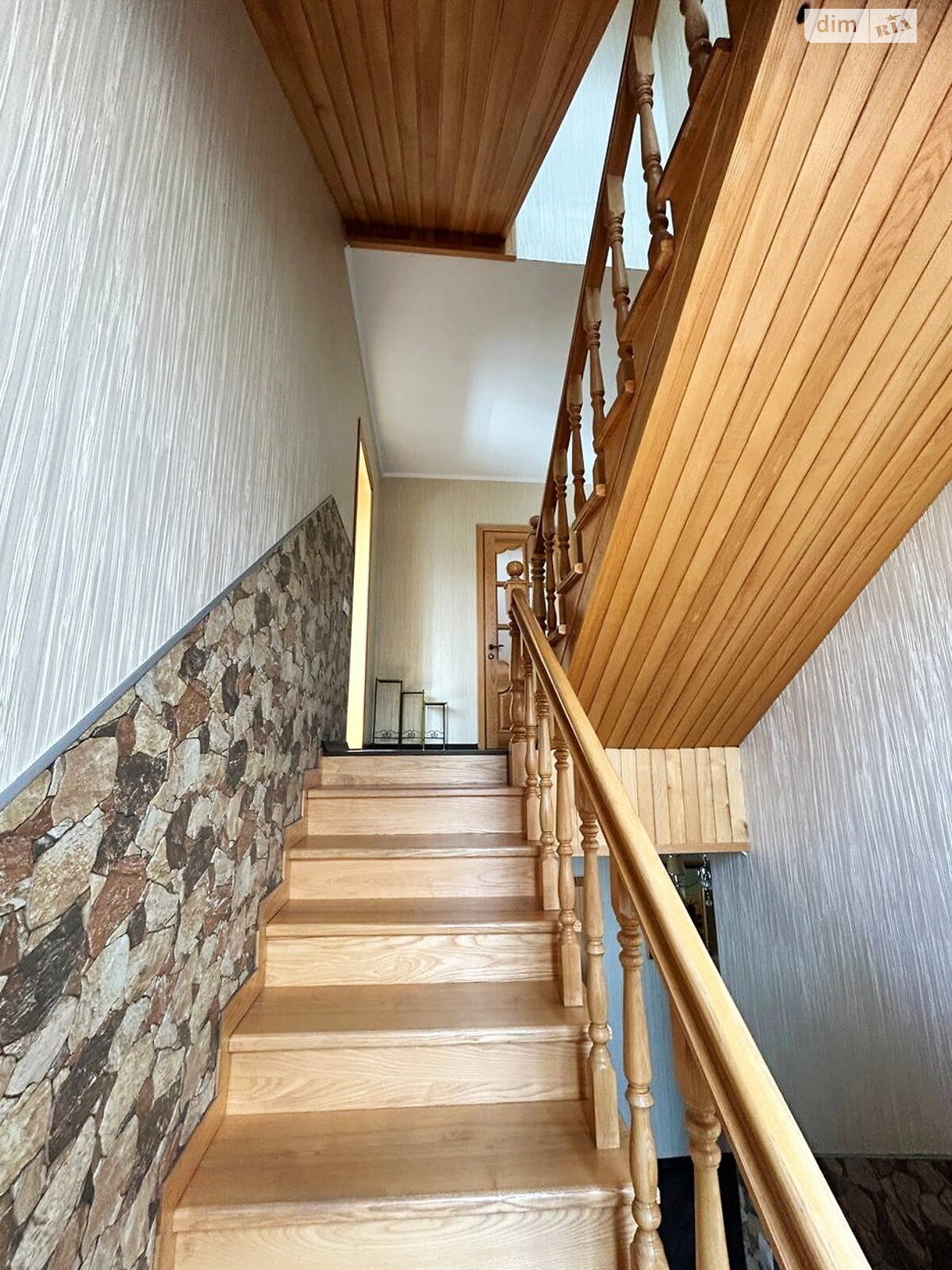 двухэтажный дом с гаражом, 282 кв. м, кирпич. Продажа в Хмельницком район Юго-Западный фото 1 двухэтажный дом с гаражом, 282 кв. м, кирпич. Продажа в Хмельницком район Юго-Западный фото 1