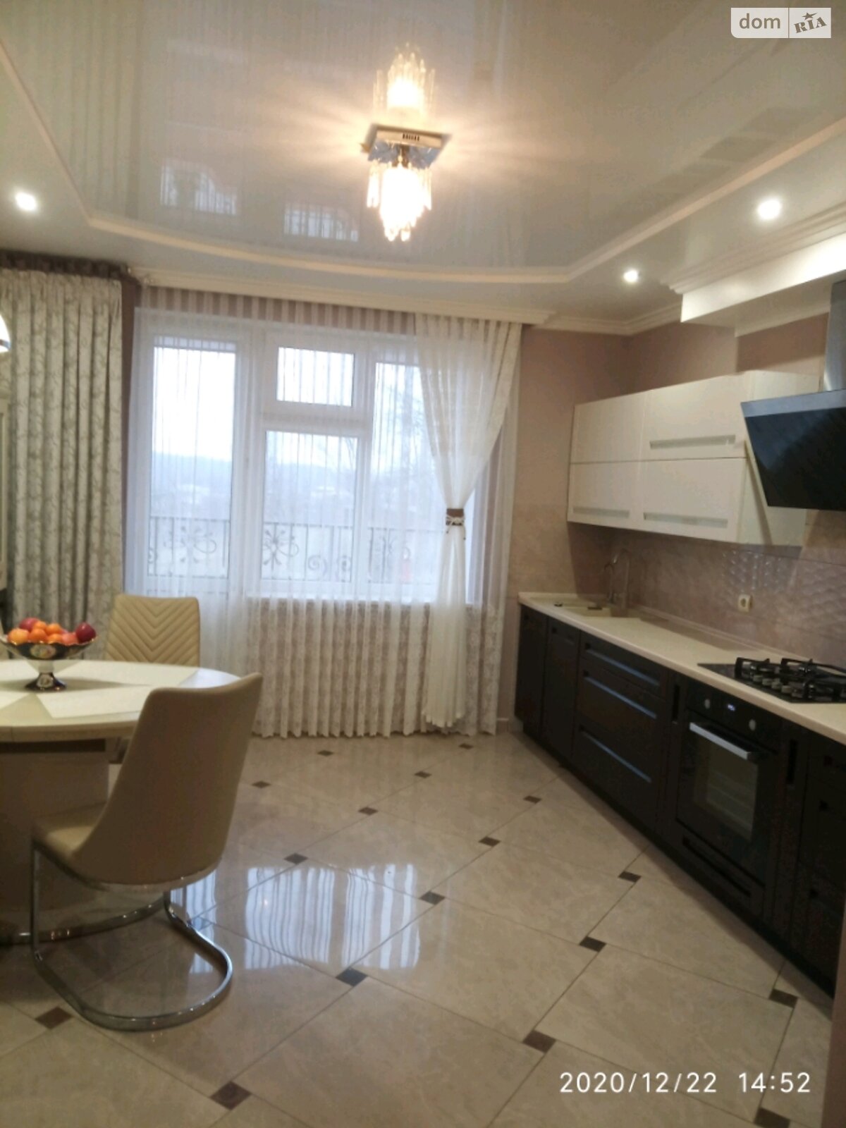 двоповерховий будинок з опаленням, 246.4 кв. м, цегла. Продаж в Хмельницькому, район Південно-Західний фото 1 двоповерховий будинок з опаленням, 246.4 кв. м, цегла. Продаж в Хмельницькому, район Південно-Західний фото 1