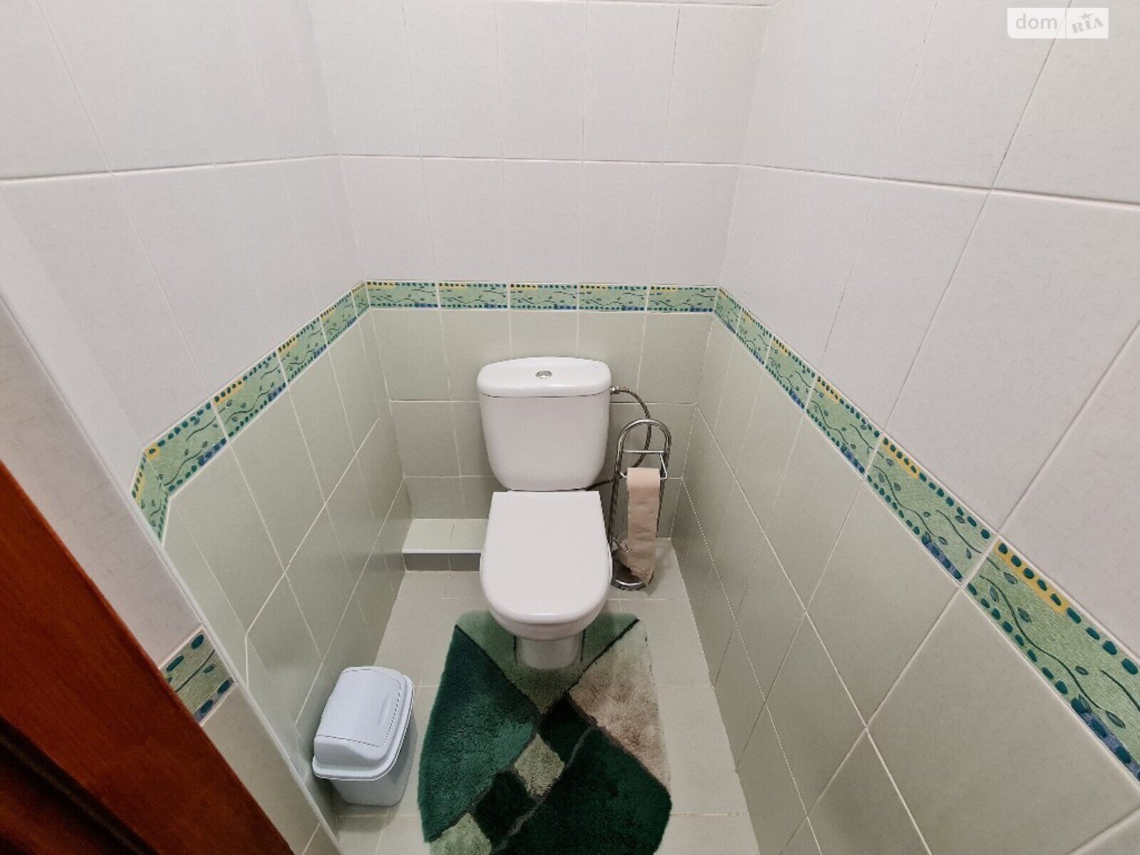 двоповерховий будинок з опаленням, 246.4 кв. м, цегла. Продаж в Хмельницькому, район Південно-Західний фото 1 двоповерховий будинок з опаленням, 246.4 кв. м, цегла. Продаж в Хмельницькому, район Південно-Західний фото 1