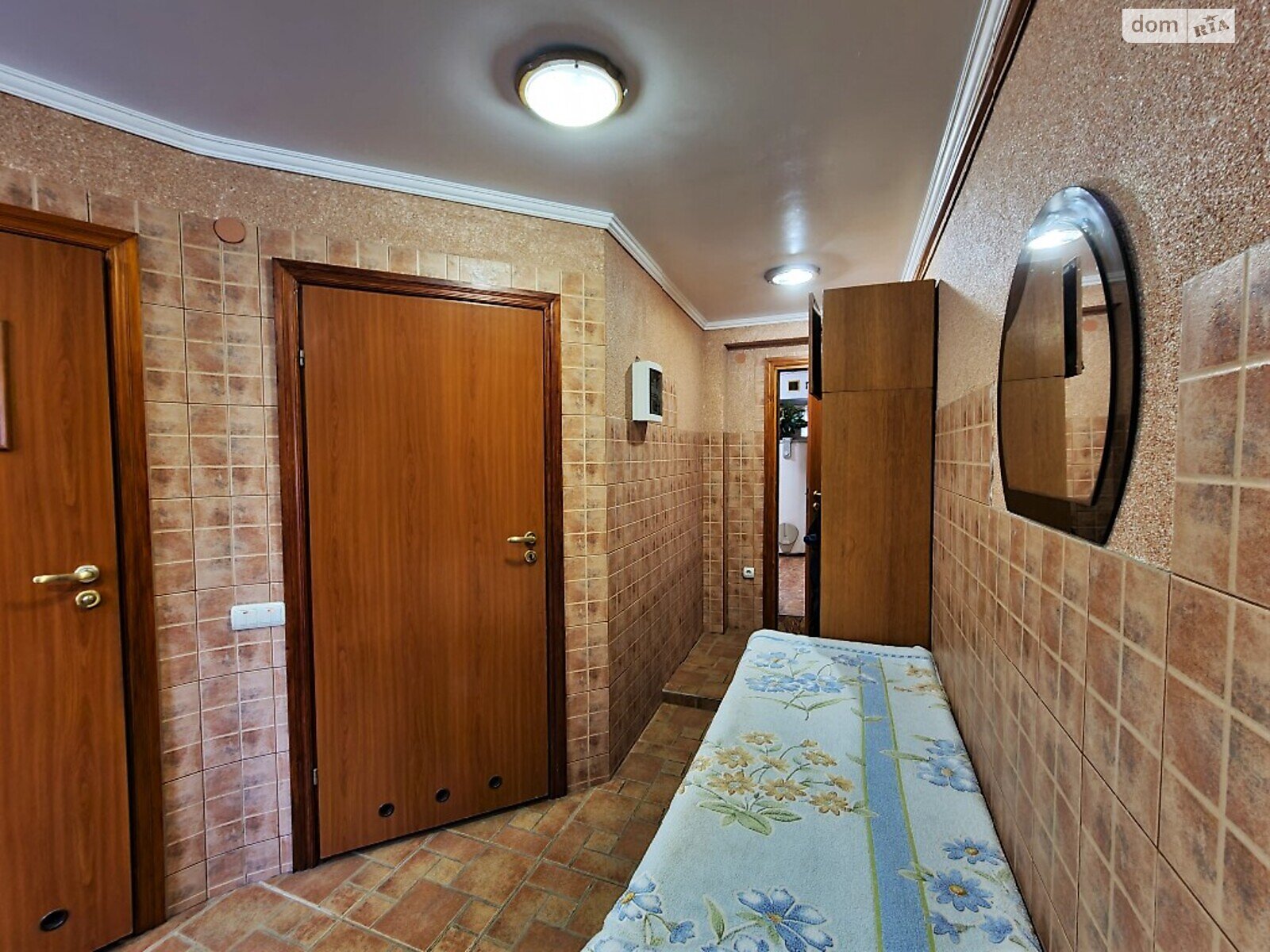 двоповерховий будинок з опаленням, 246.4 кв. м, цегла. Продаж в Хмельницькому, район Південно-Західний фото 1 двоповерховий будинок з опаленням, 246.4 кв. м, цегла. Продаж в Хмельницькому, район Південно-Західний фото 1