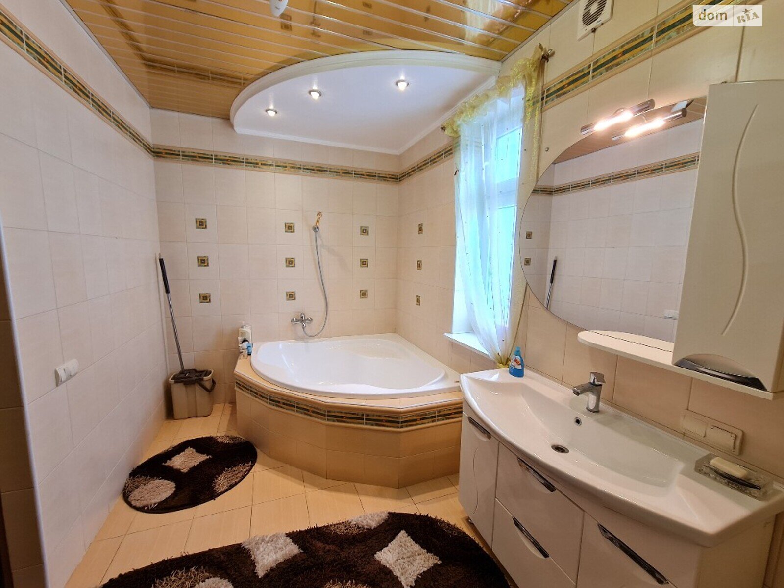 двоповерховий будинок з опаленням, 246.4 кв. м, цегла. Продаж в Хмельницькому, район Південно-Західний фото 1 двоповерховий будинок з опаленням, 246.4 кв. м, цегла. Продаж в Хмельницькому, район Південно-Західний фото 1