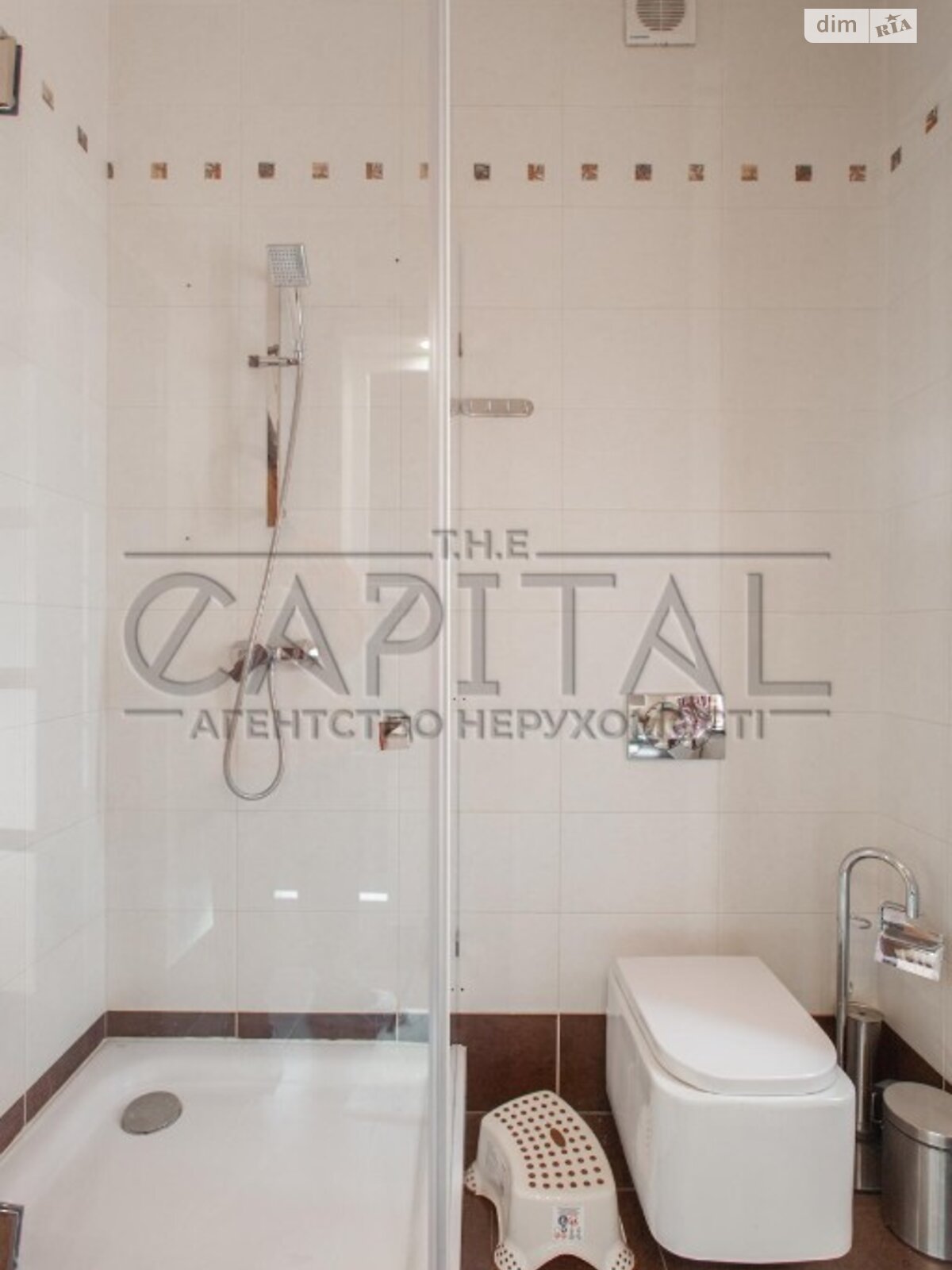 двоповерховий будинок з ремонтом, 360 кв. м, цегла. Продаж у Ходосівці фото 1 двоповерховий будинок з ремонтом, 360 кв. м, цегла. Продаж у Ходосівці фото 1
