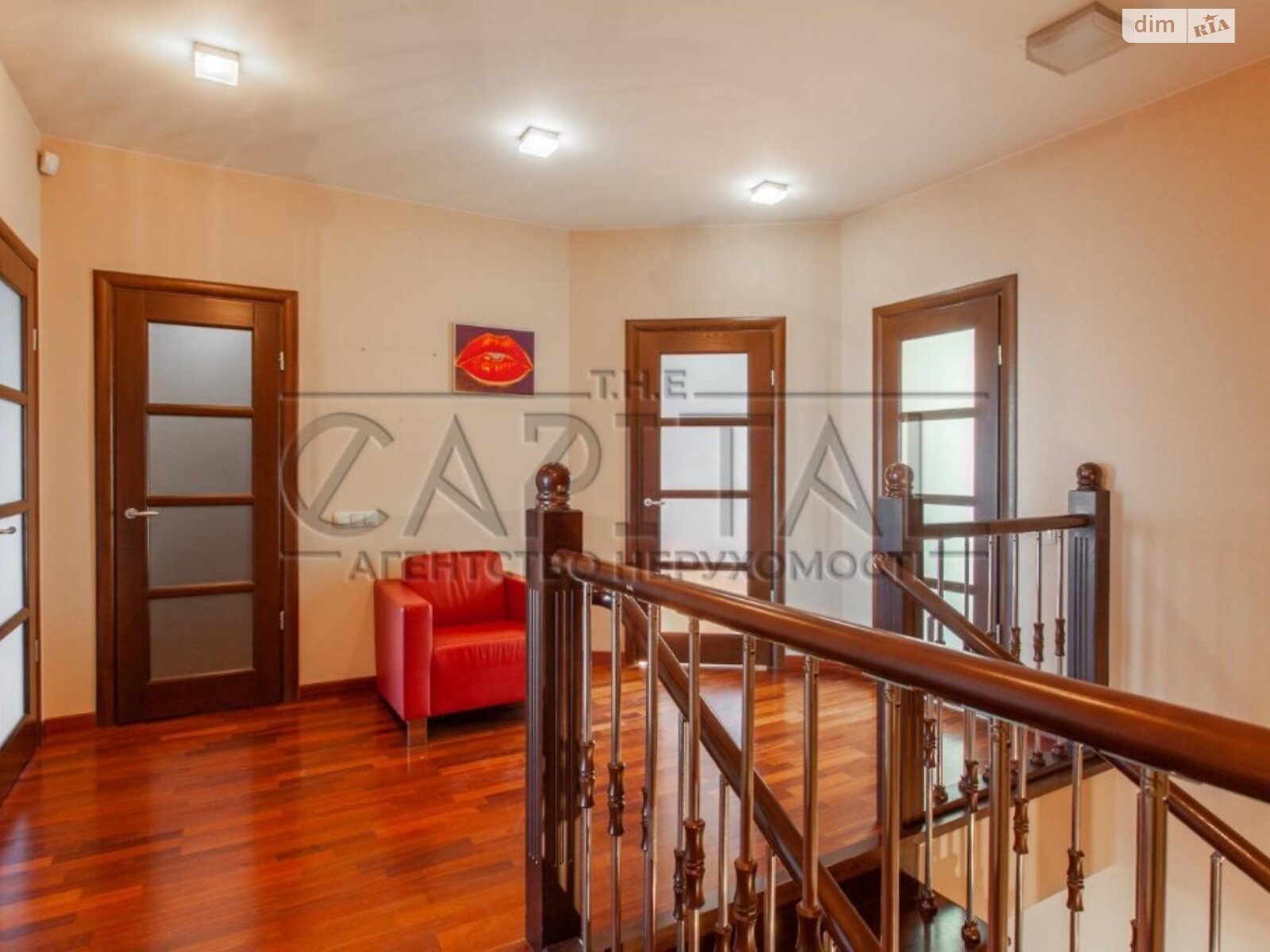 двоповерховий будинок з ремонтом, 360 кв. м, цегла. Продаж у Ходосівці фото 1 двоповерховий будинок з ремонтом, 360 кв. м, цегла. Продаж у Ходосівці фото 1