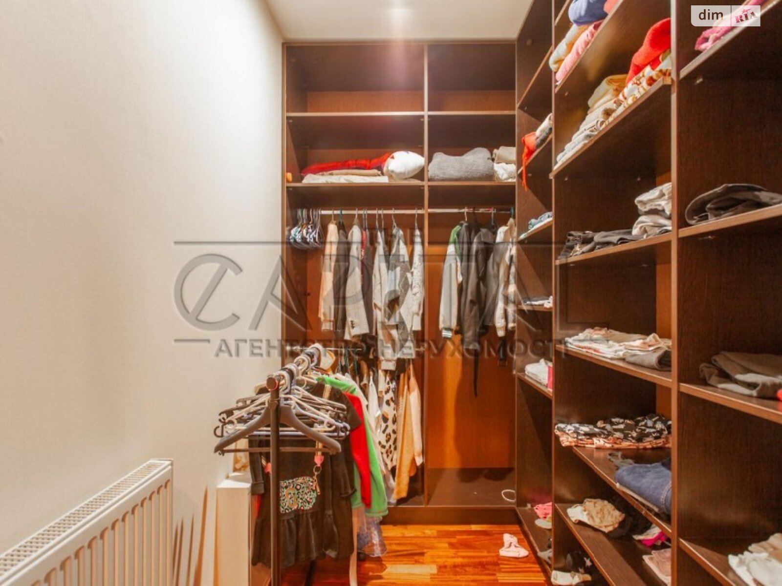 двоповерховий будинок з ремонтом, 360 кв. м, цегла. Продаж у Ходосівці фото 1 двоповерховий будинок з ремонтом, 360 кв. м, цегла. Продаж у Ходосівці фото 1