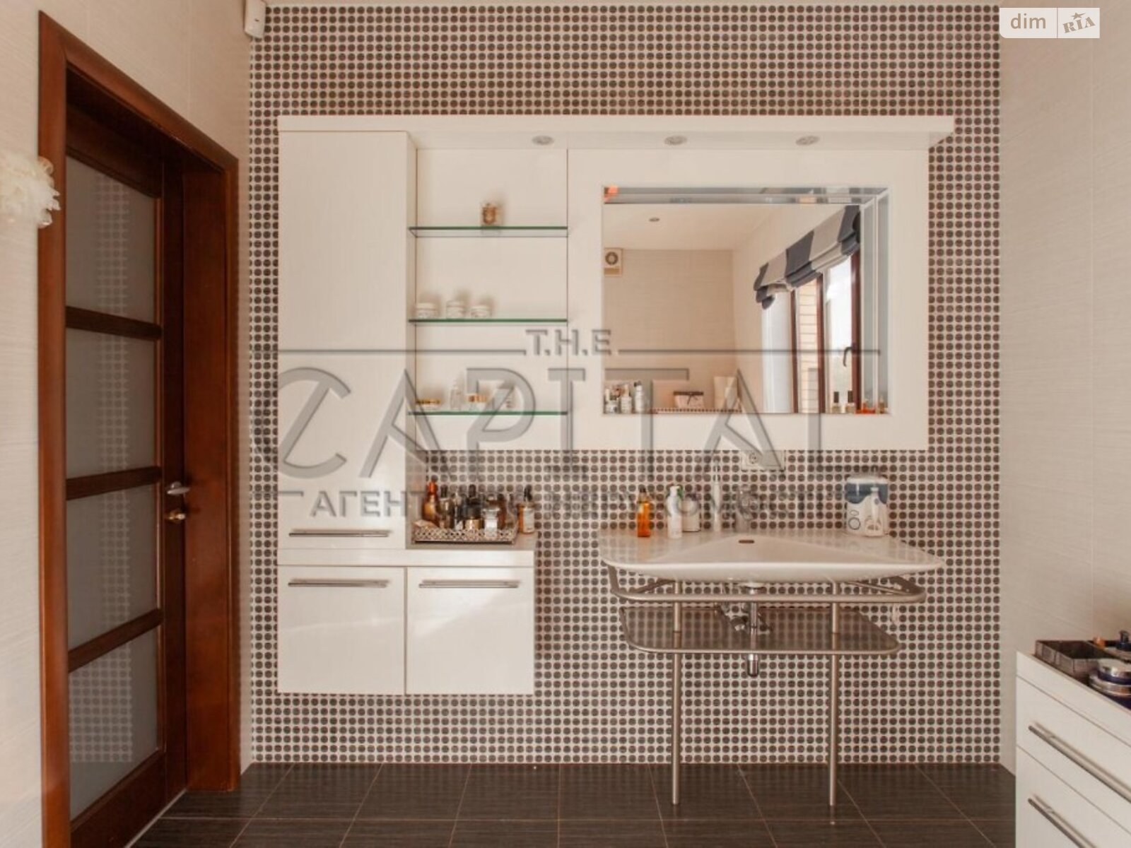 двоповерховий будинок з ремонтом, 360 кв. м, цегла. Продаж у Ходосівці фото 1 двоповерховий будинок з ремонтом, 360 кв. м, цегла. Продаж у Ходосівці фото 1
