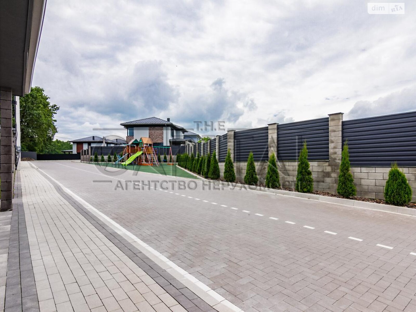 двоповерховий будинок, 200 кв. м, цегла. Продаж у Ходосівкі фото 1 двоповерховий будинок, 200 кв. м, цегла. Продаж у Ходосівкі фото 1